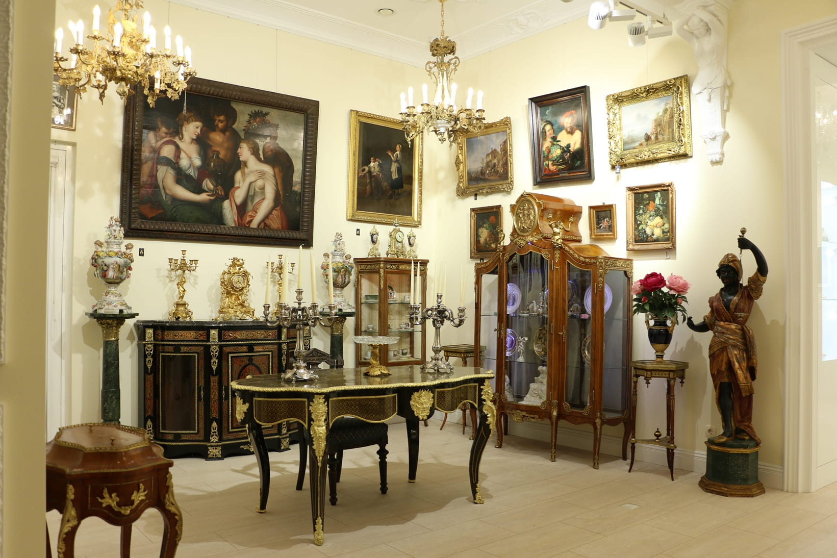 gallery oppening