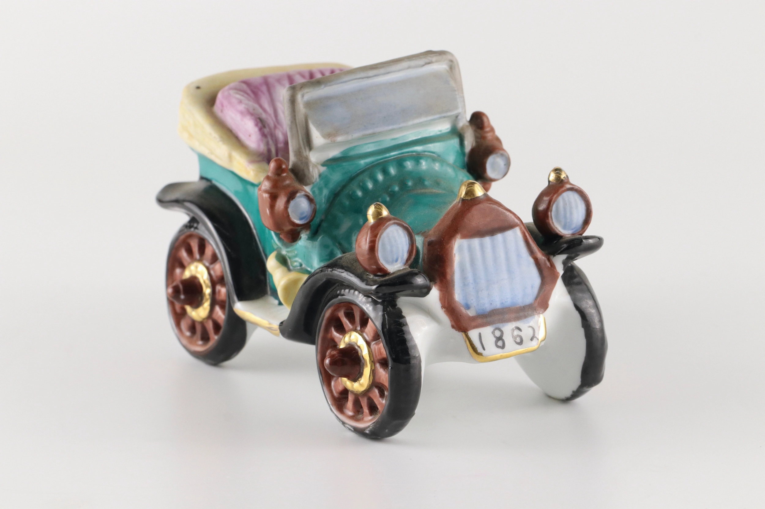 Porcelain machine