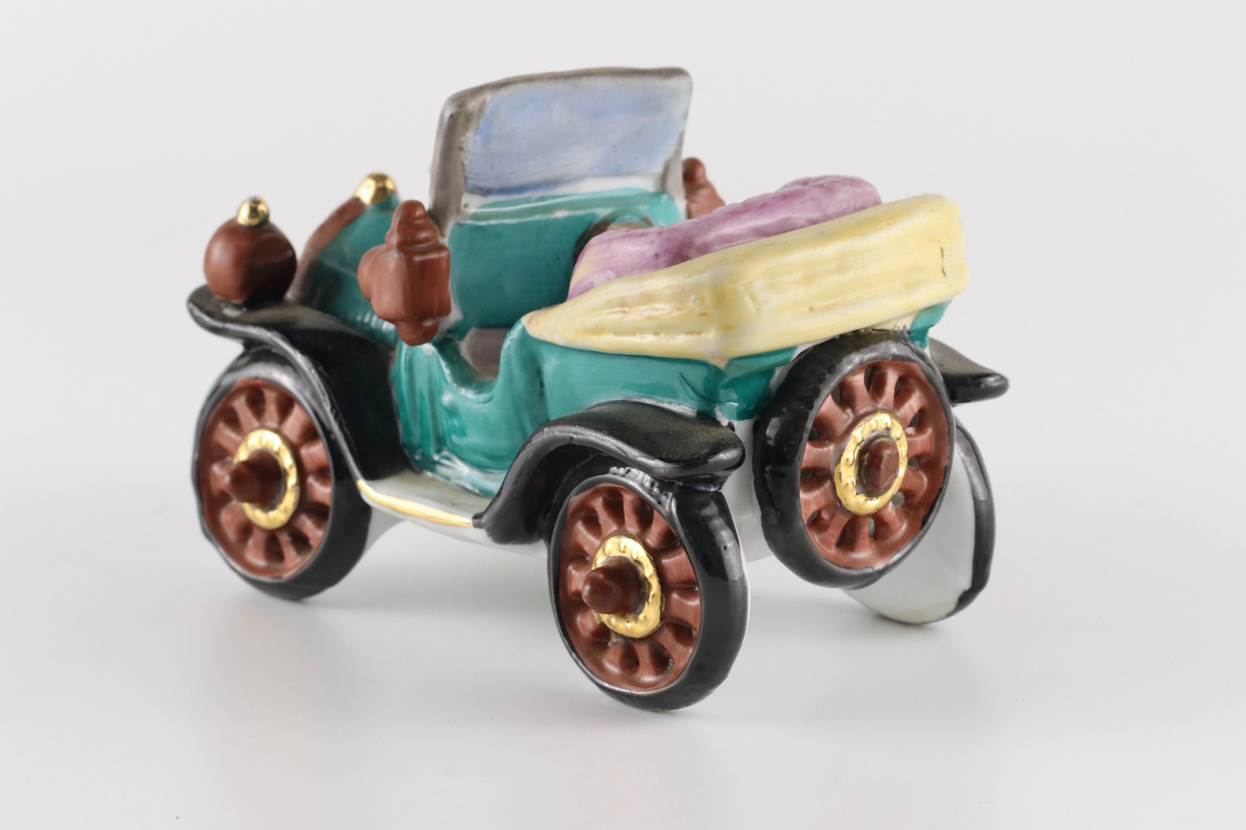 Porcelain machine