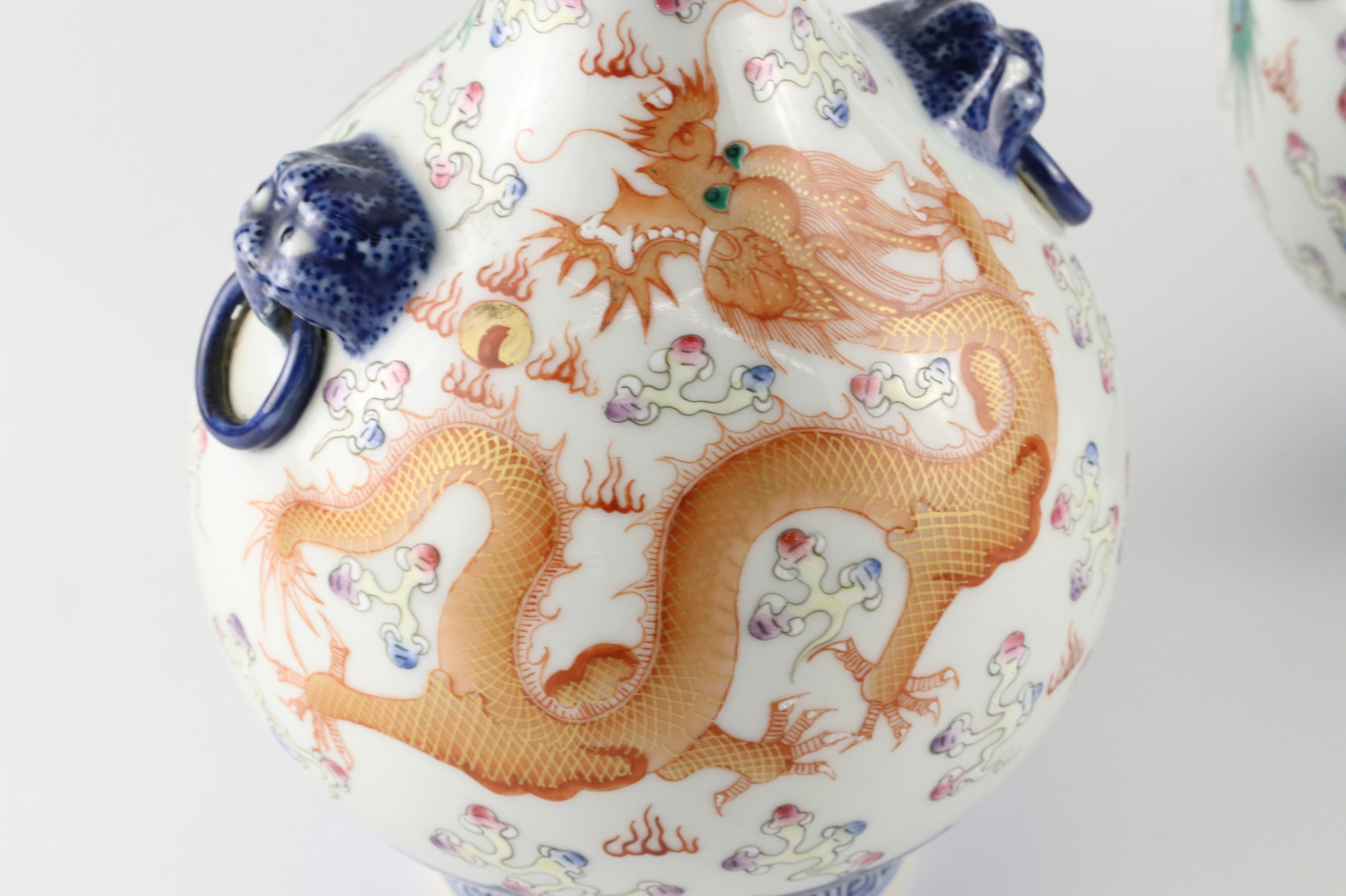 A pair of Chinese porcelain vases
