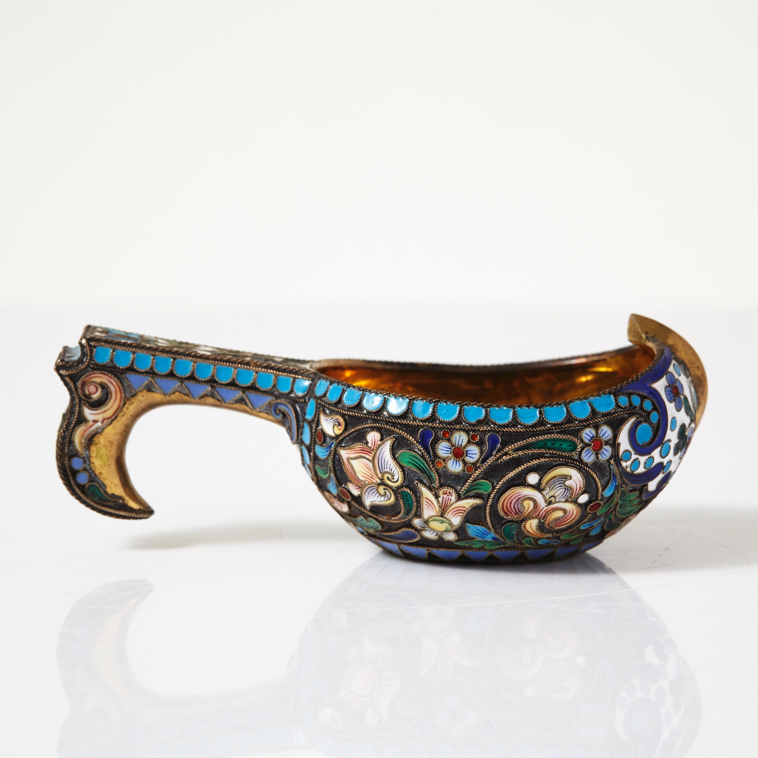 Kovsh en argent. Pavel Ovchinnikov, Moscou 1899-1908