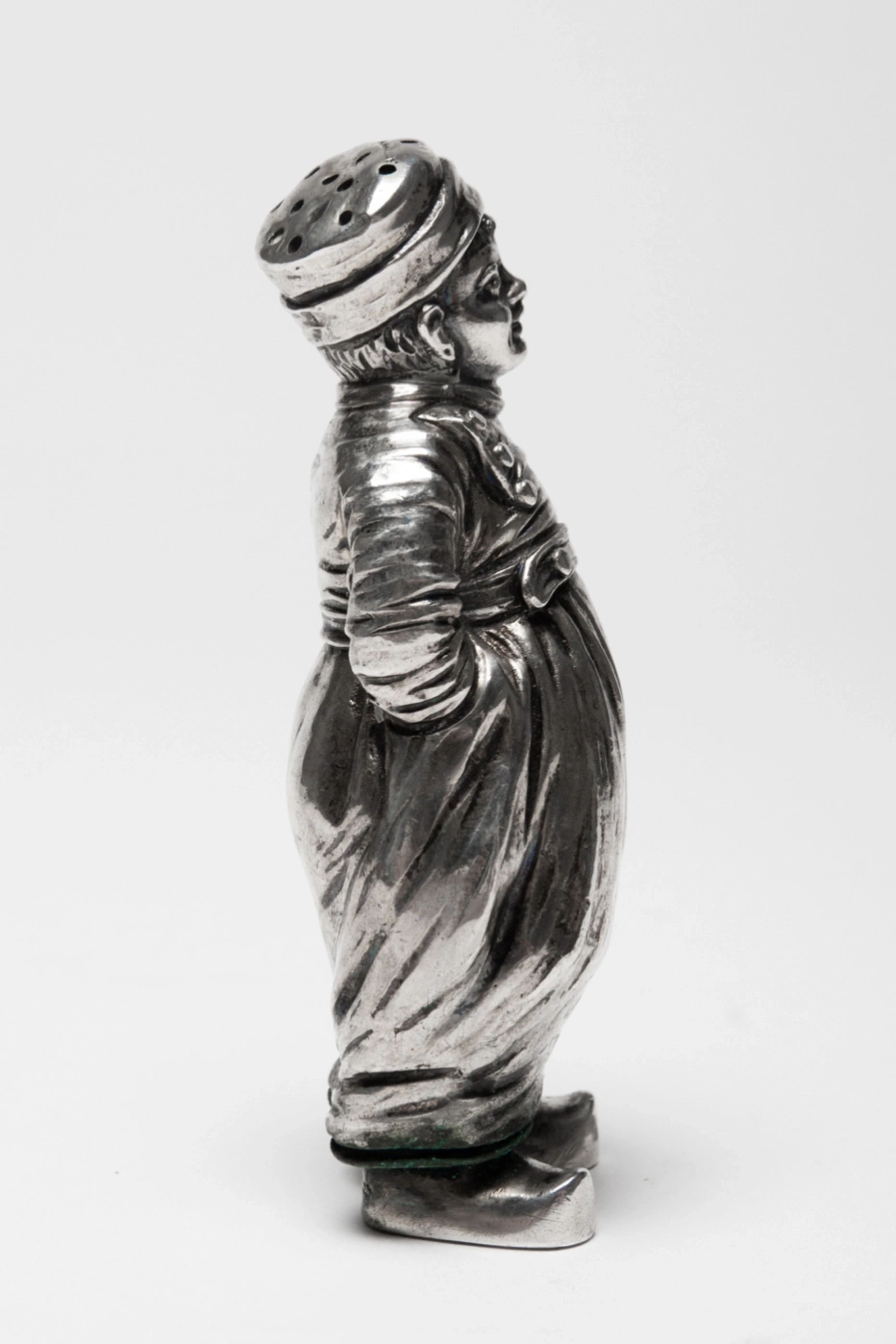 OLISH SILVER MINIATURE FIGURE OF A NOBLEMAN. POLAND, 20TH CENTURY