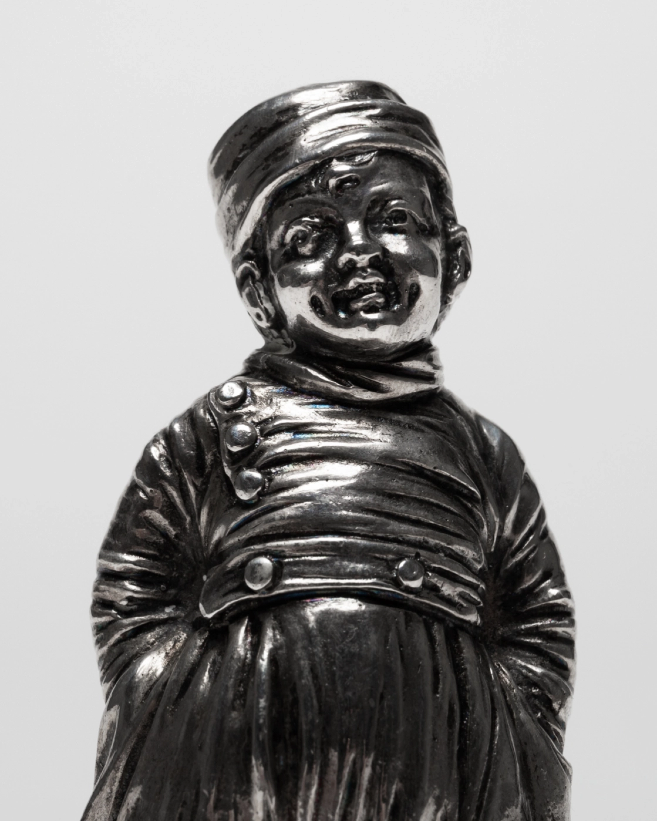 OLISH SILVER MINIATURE FIGURE OF A NOBLEMAN. POLAND, 20TH CENTURY