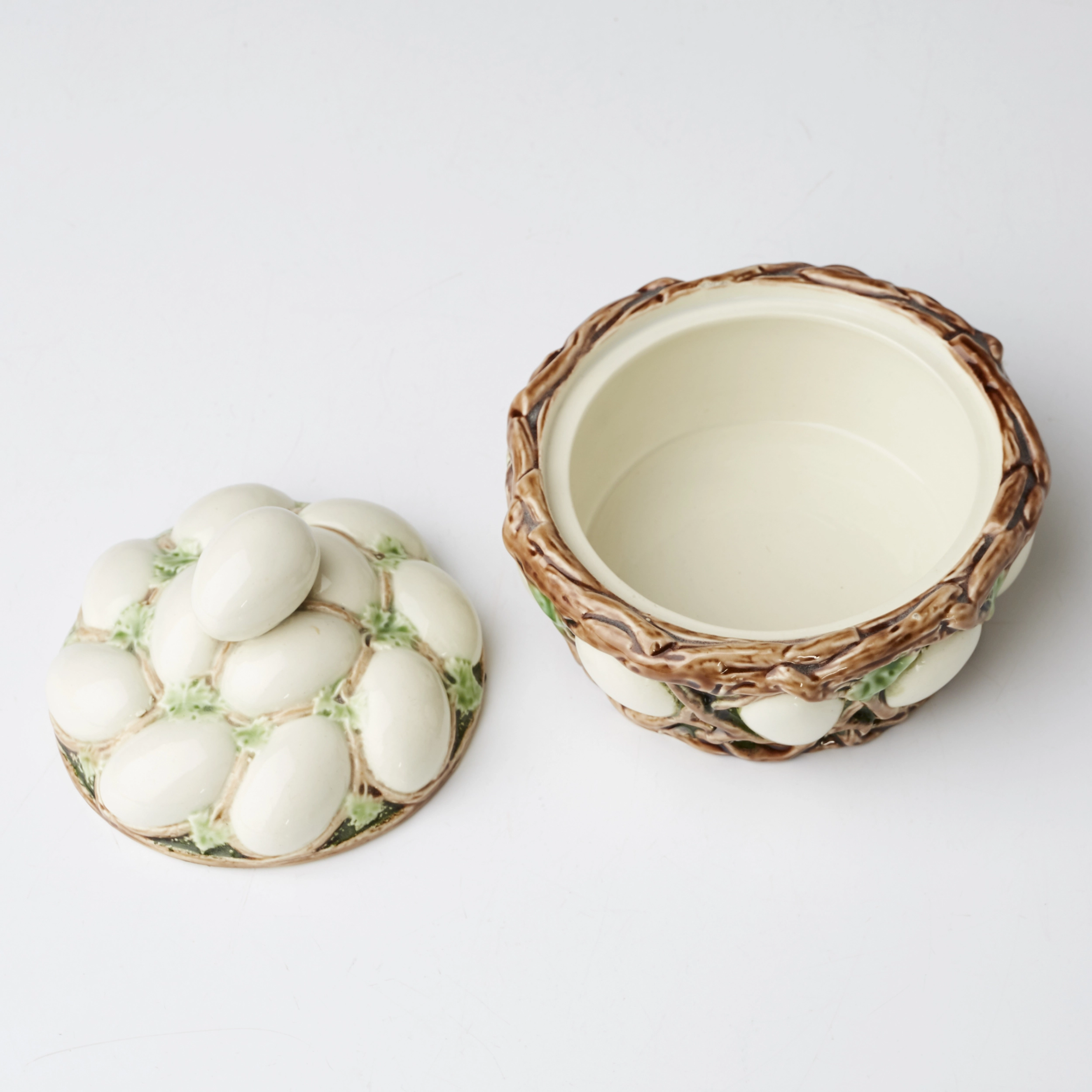Easter dishes for eggs M.S. Kuznetsov.