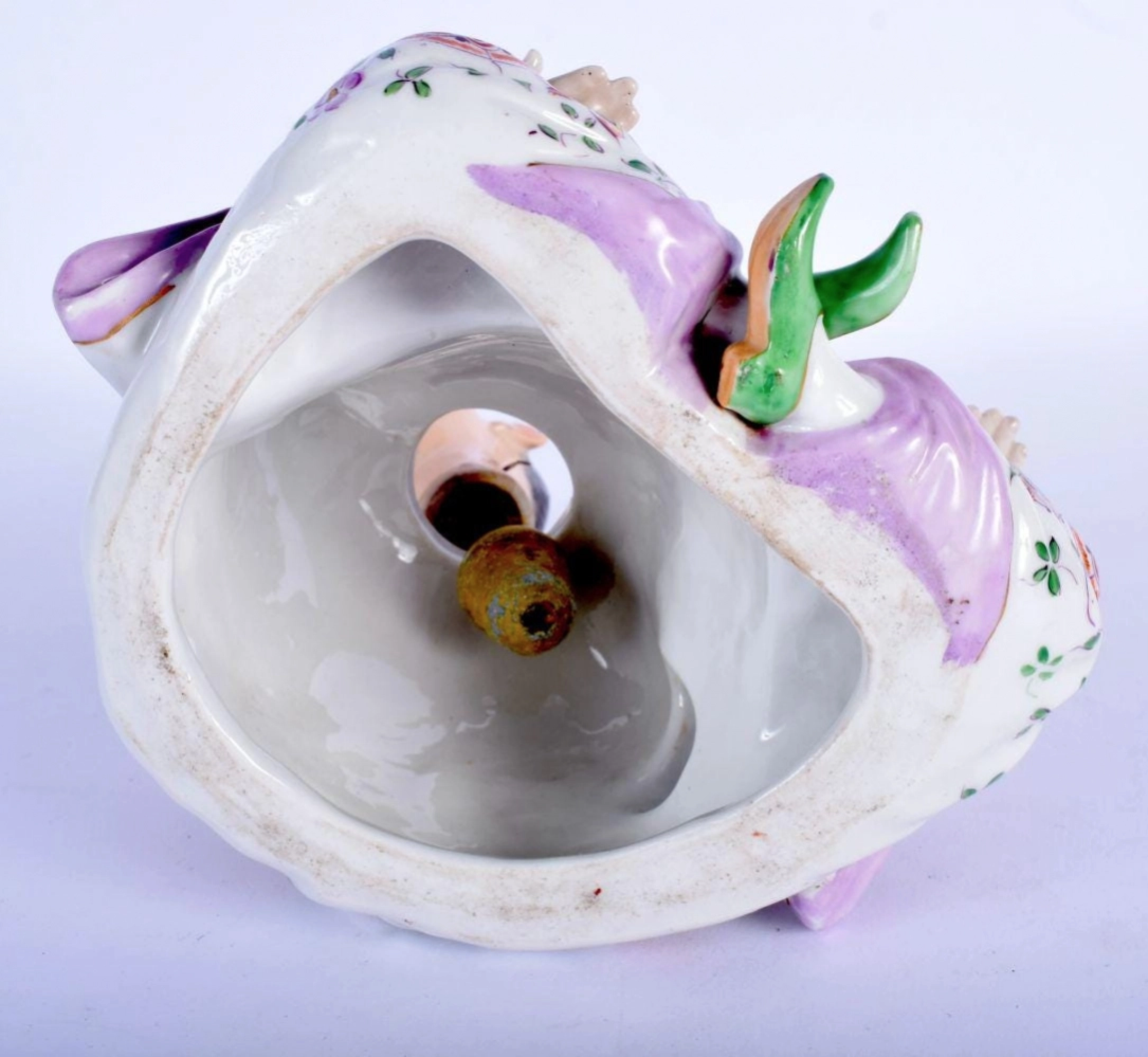 FIGURE EN PORCELAINE REPRÉSENTANT UN CHINOIS À TÊTE MOBILE. ALLEMAGNE. TOURNANT DES XIXᵉ ET XXᵉ SIÈCLES