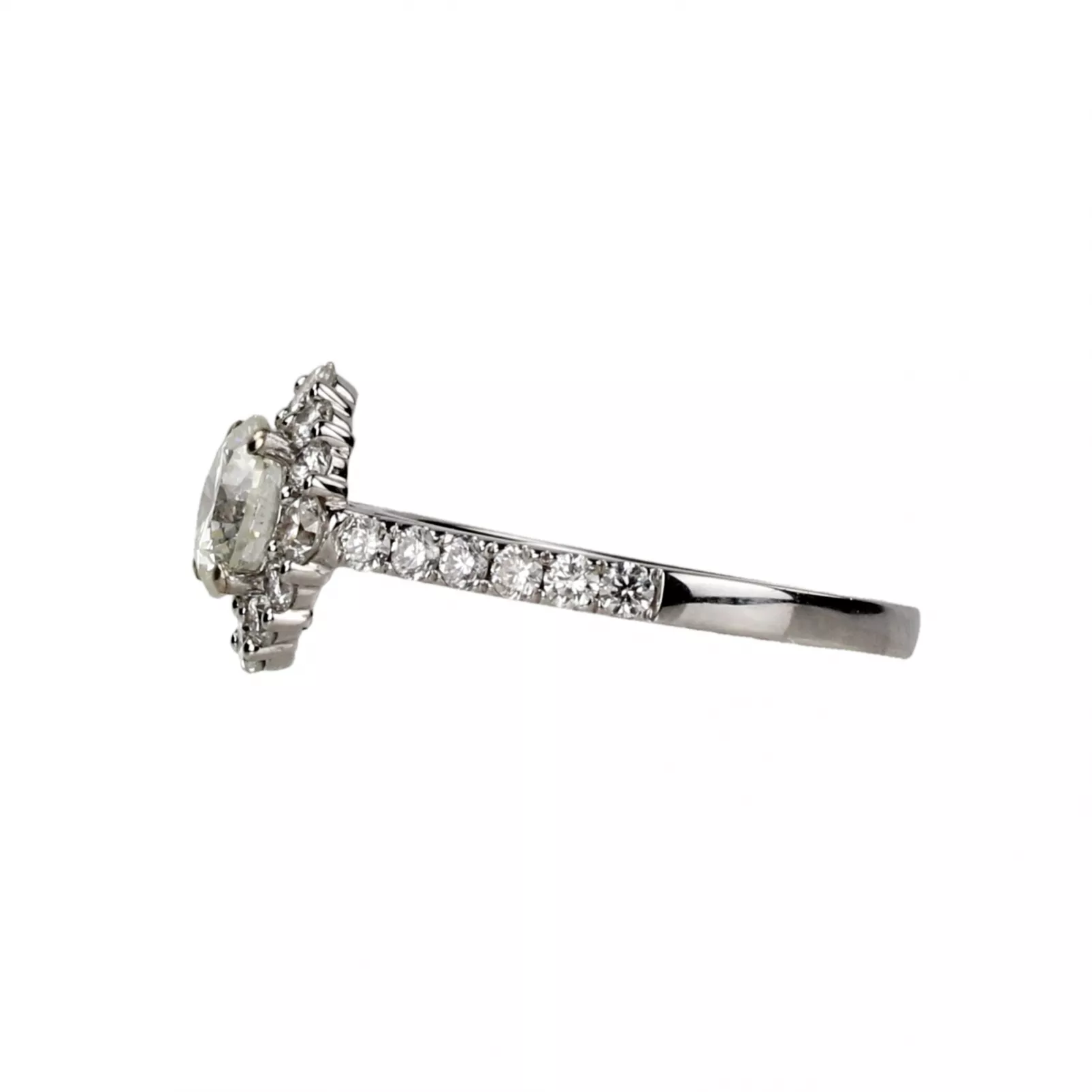 BAGUE EN OR BLANC 18 CARATS SERTIE DE DIAMANTS