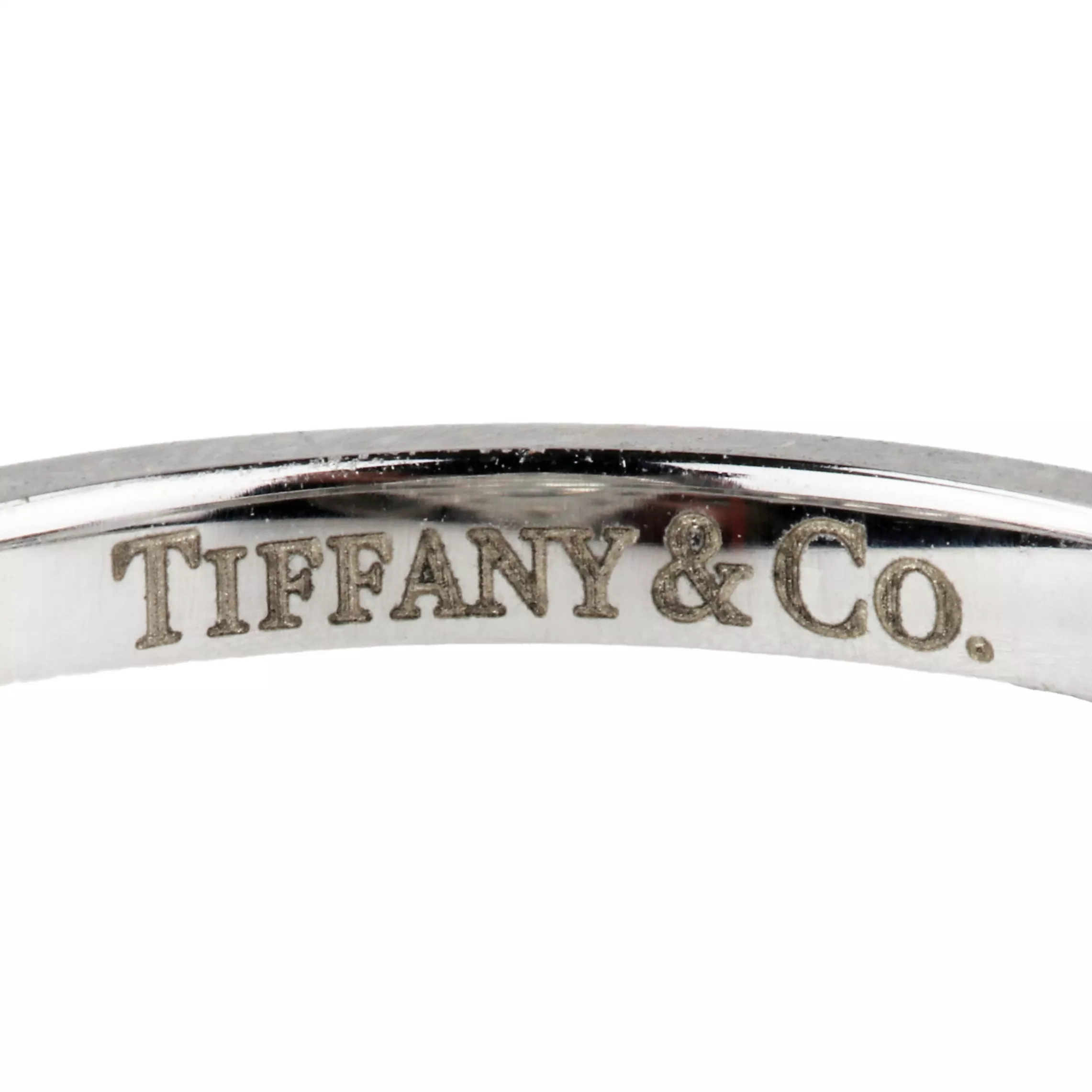BAGUE EN OR BLANC 18 CARATS SERTIE DE DIAMANTS