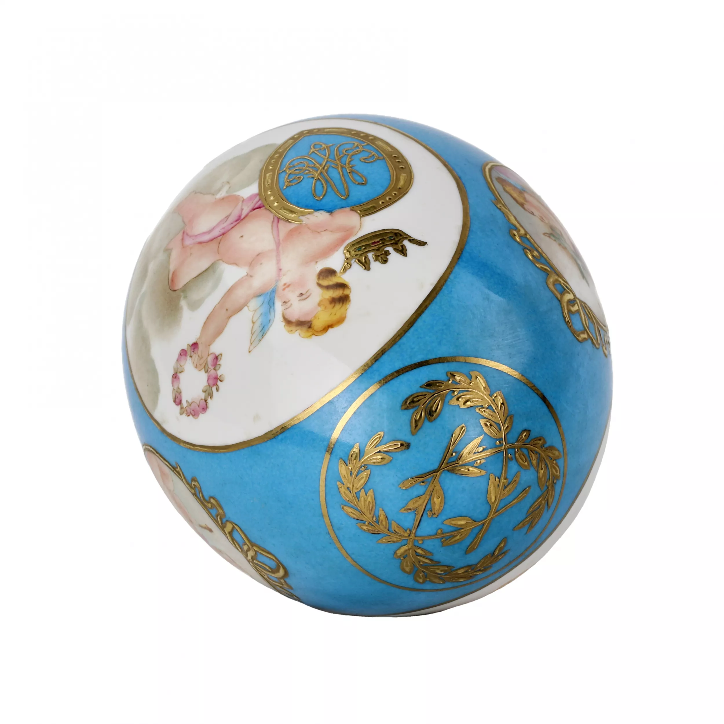 Grand oeuf de Pâques en porcelaine. 
