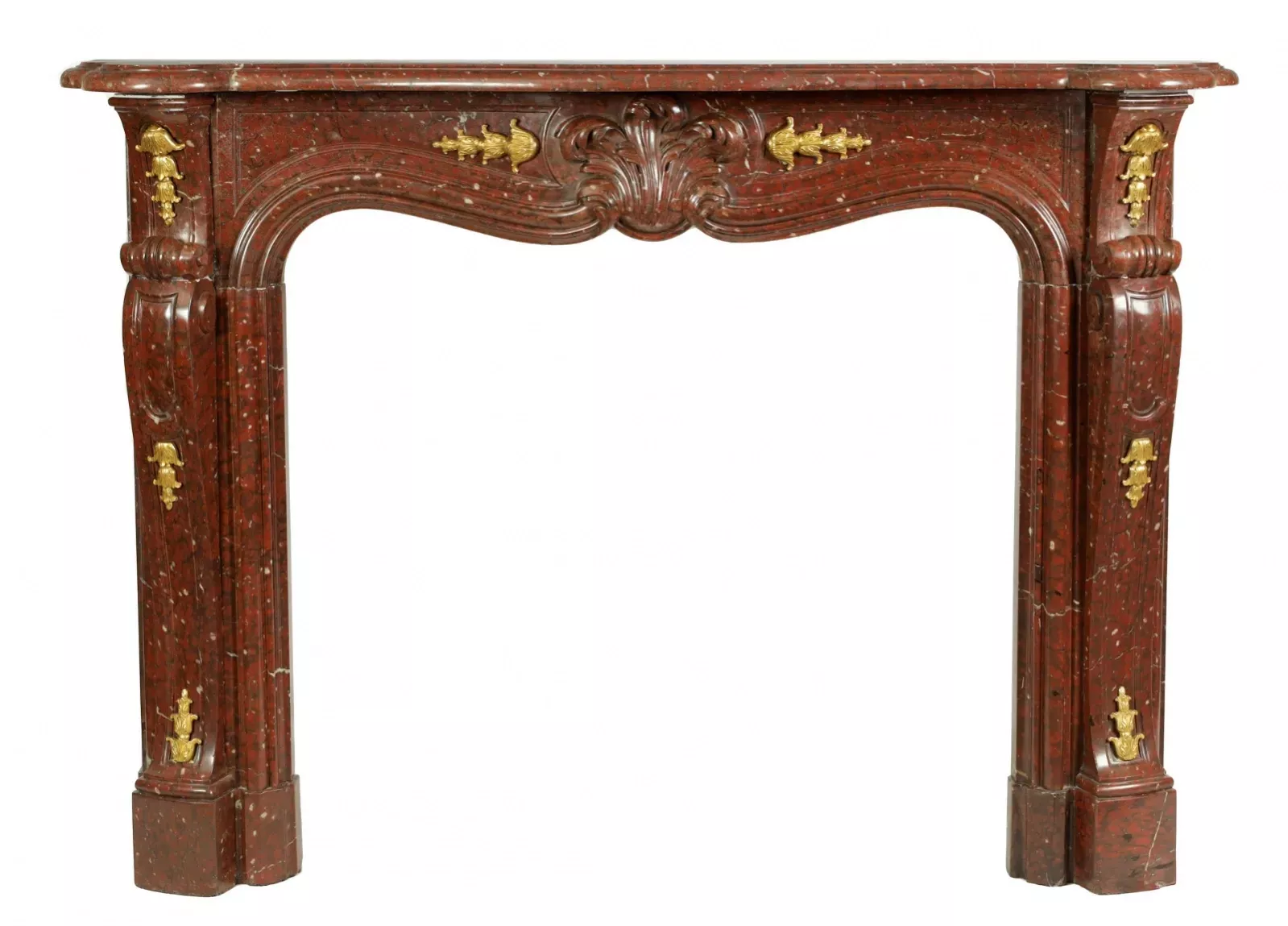 Belle cheminee française du XIXe siècle en marbre rouge-brun et bronze dore. 