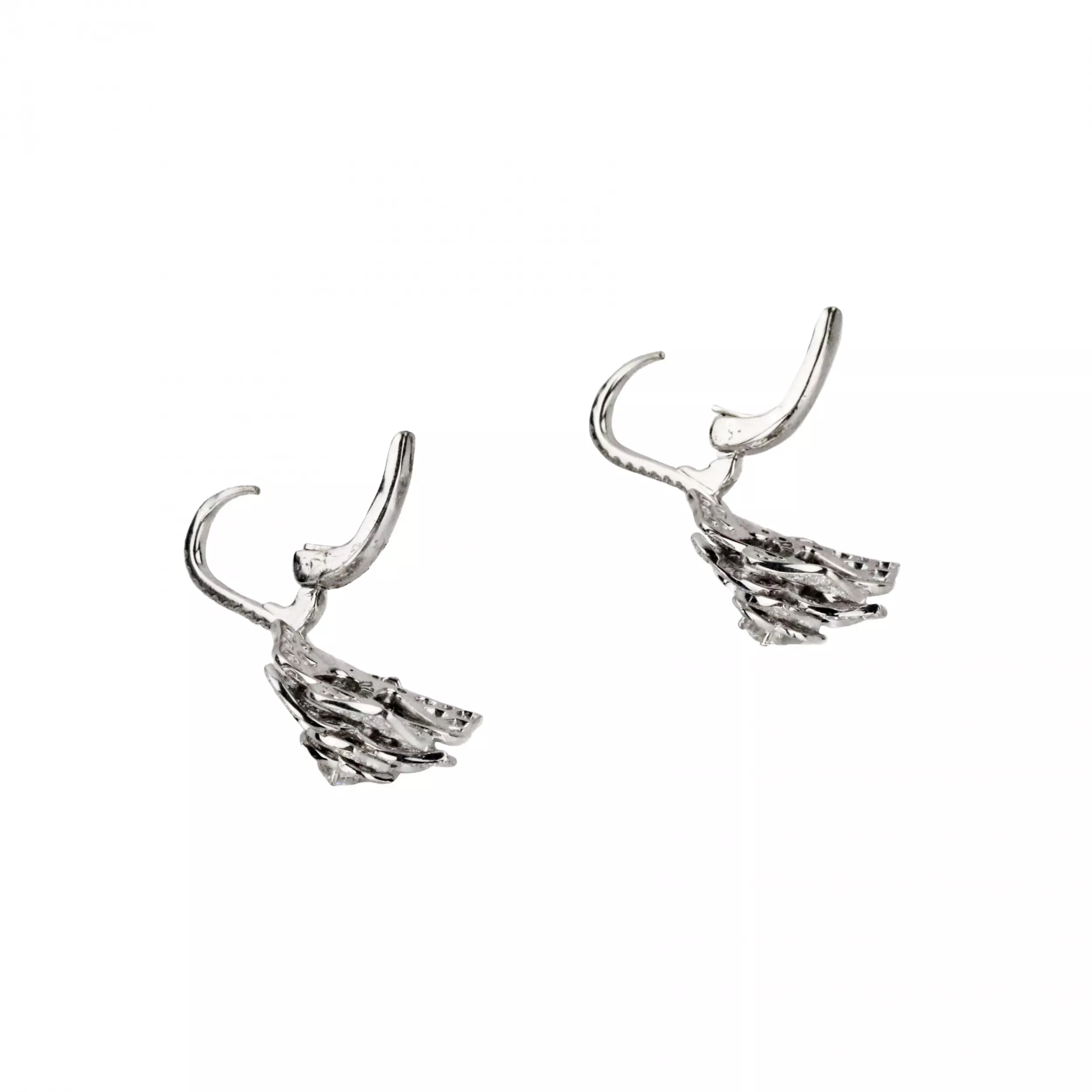 Gold earrings with diamonds, model Piage. 