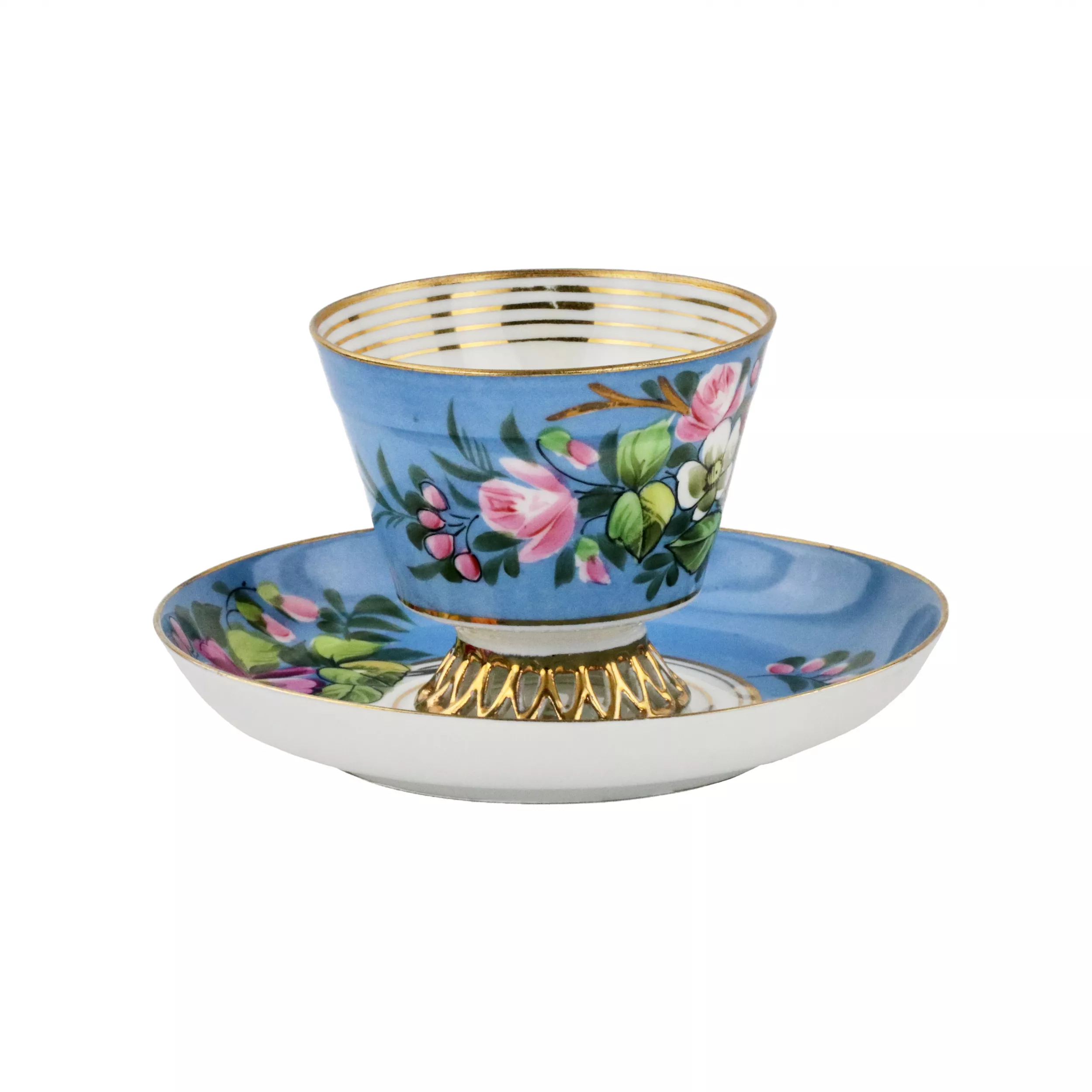 Tasse en porcelaine avec soucoupe 