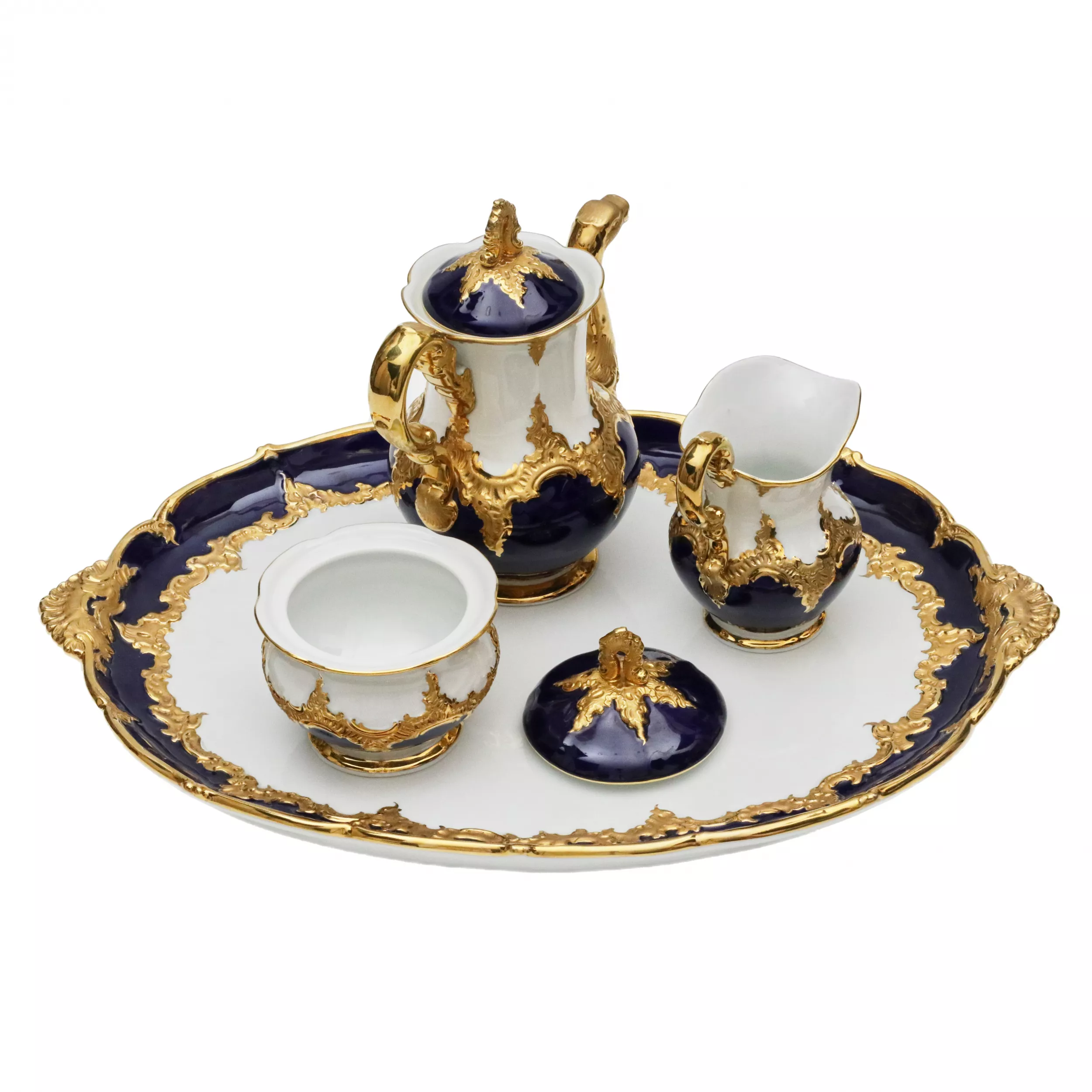 Forme B de Meissen. Service à the et cafe pour six personnes. 20ième siècle. 