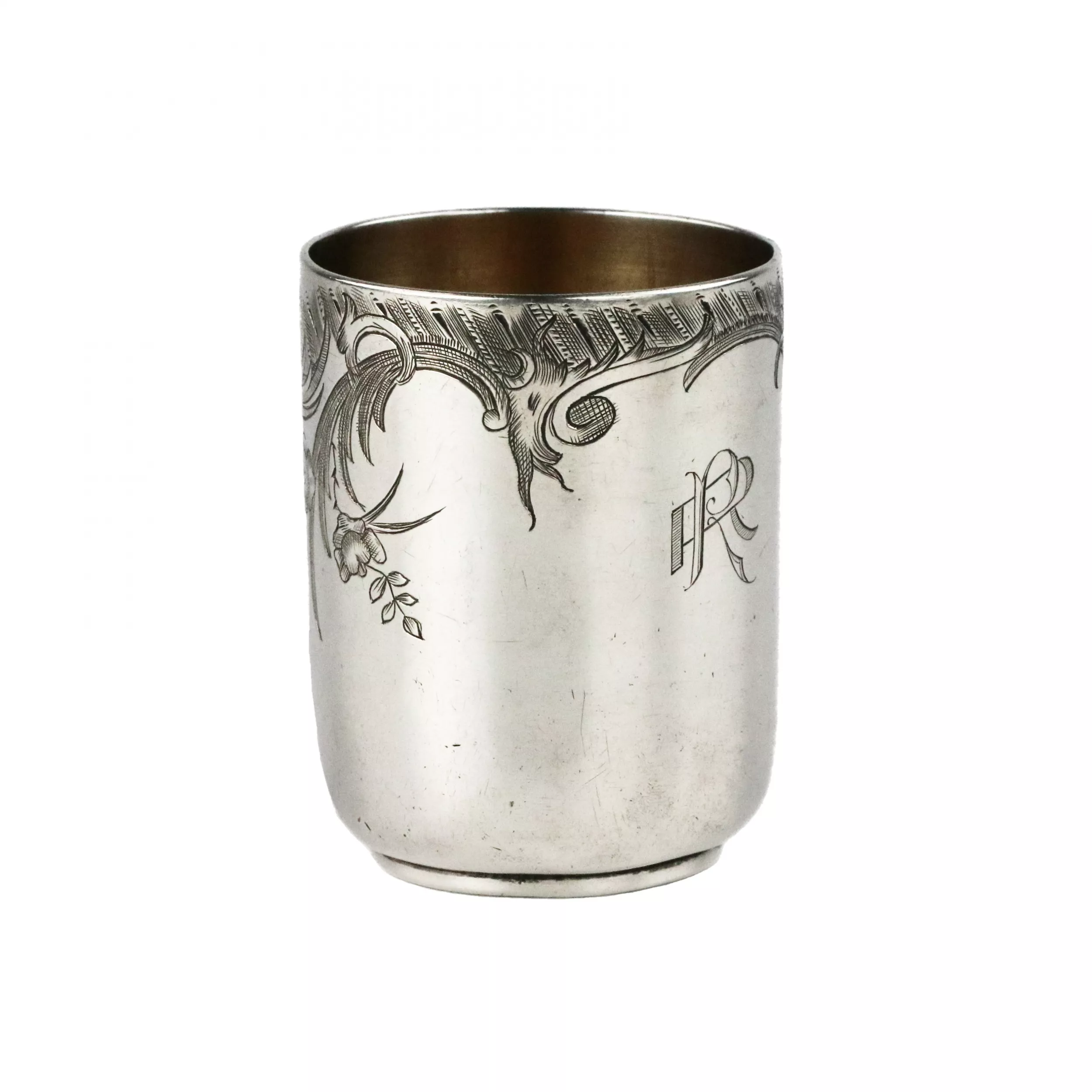 Pied en argent d`Ovchinnikov avec ligature baroque le long du bord du corps. Dernier quart du XIXe siècle. 