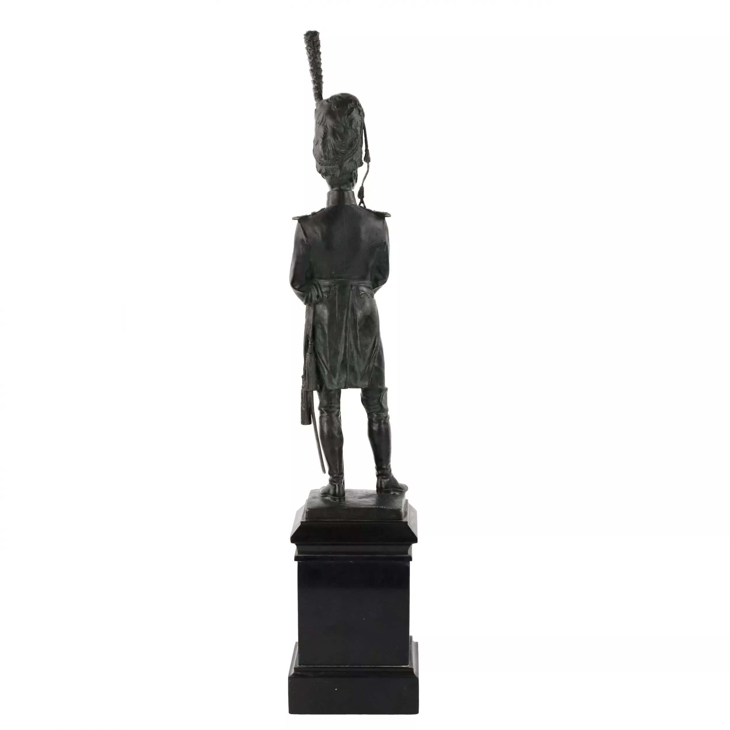 Figure en bronze d`un officier. Alfred Olson. 