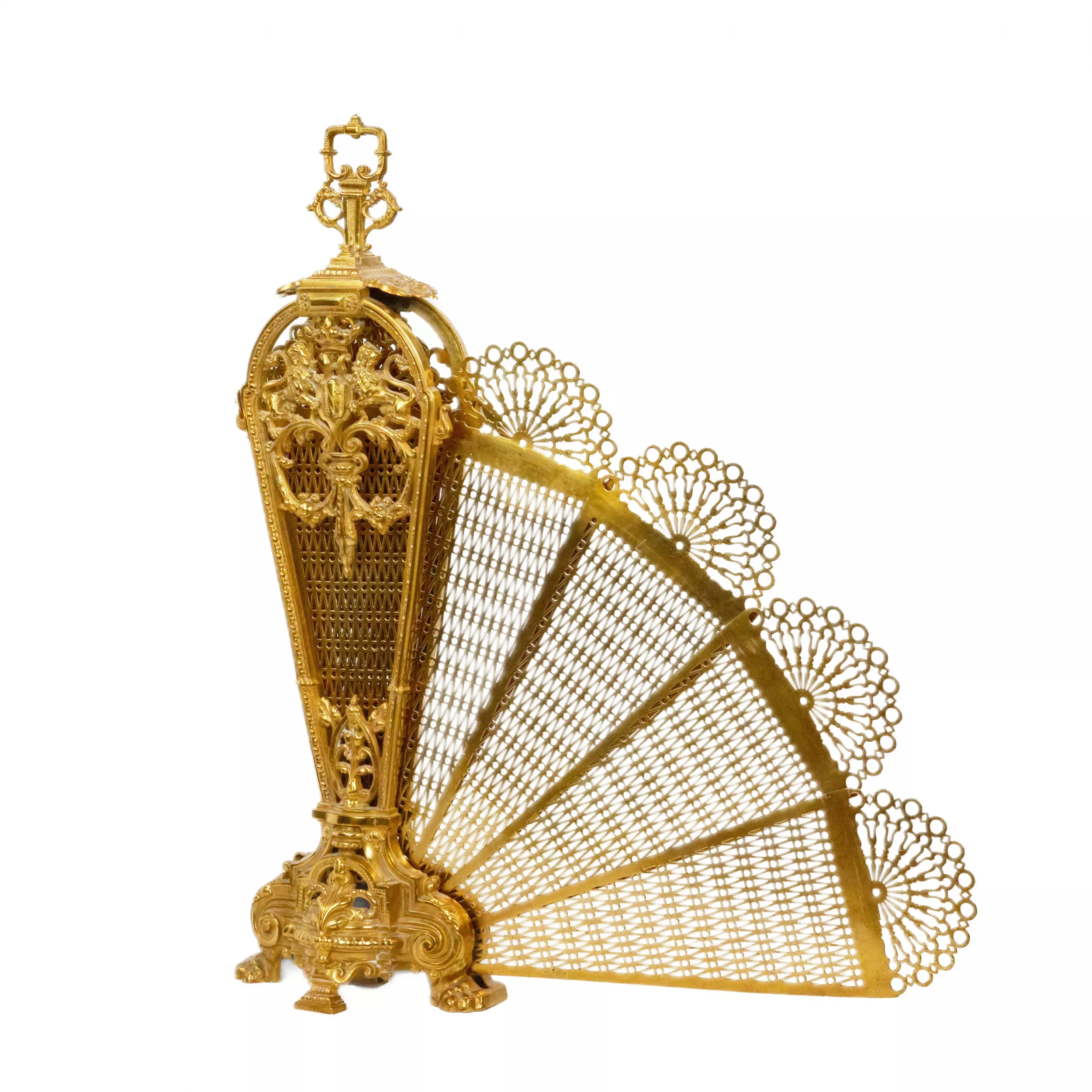 Fireplace screen in gilded bronze and brass from the 20th century. Peacock. 