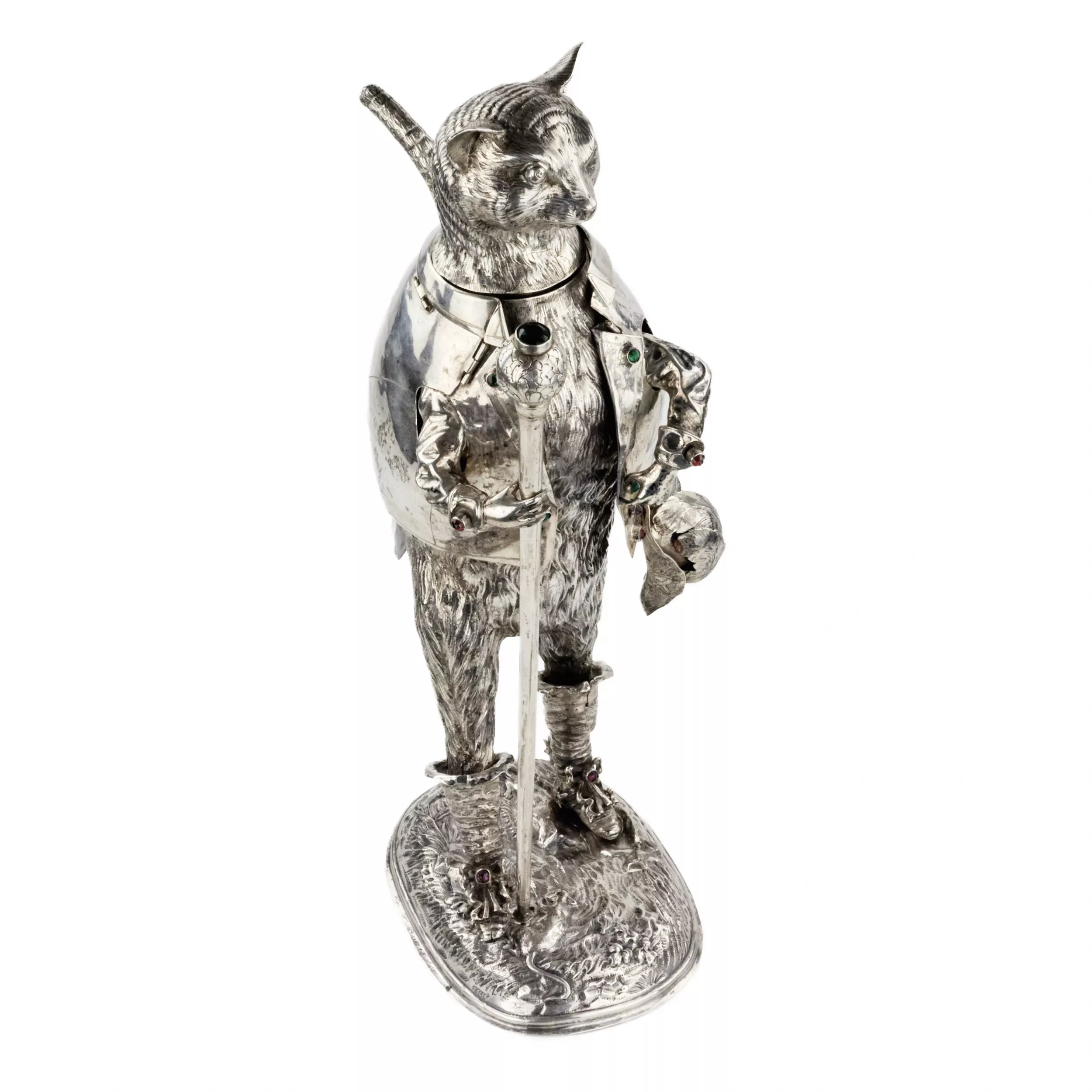 LE CHAT BOTTE. FIGURE EN ARGENT À TÊTE MOBILE, GÜNTHER GRANGESSEL ALLEMAGNE, HANAU, 1883
