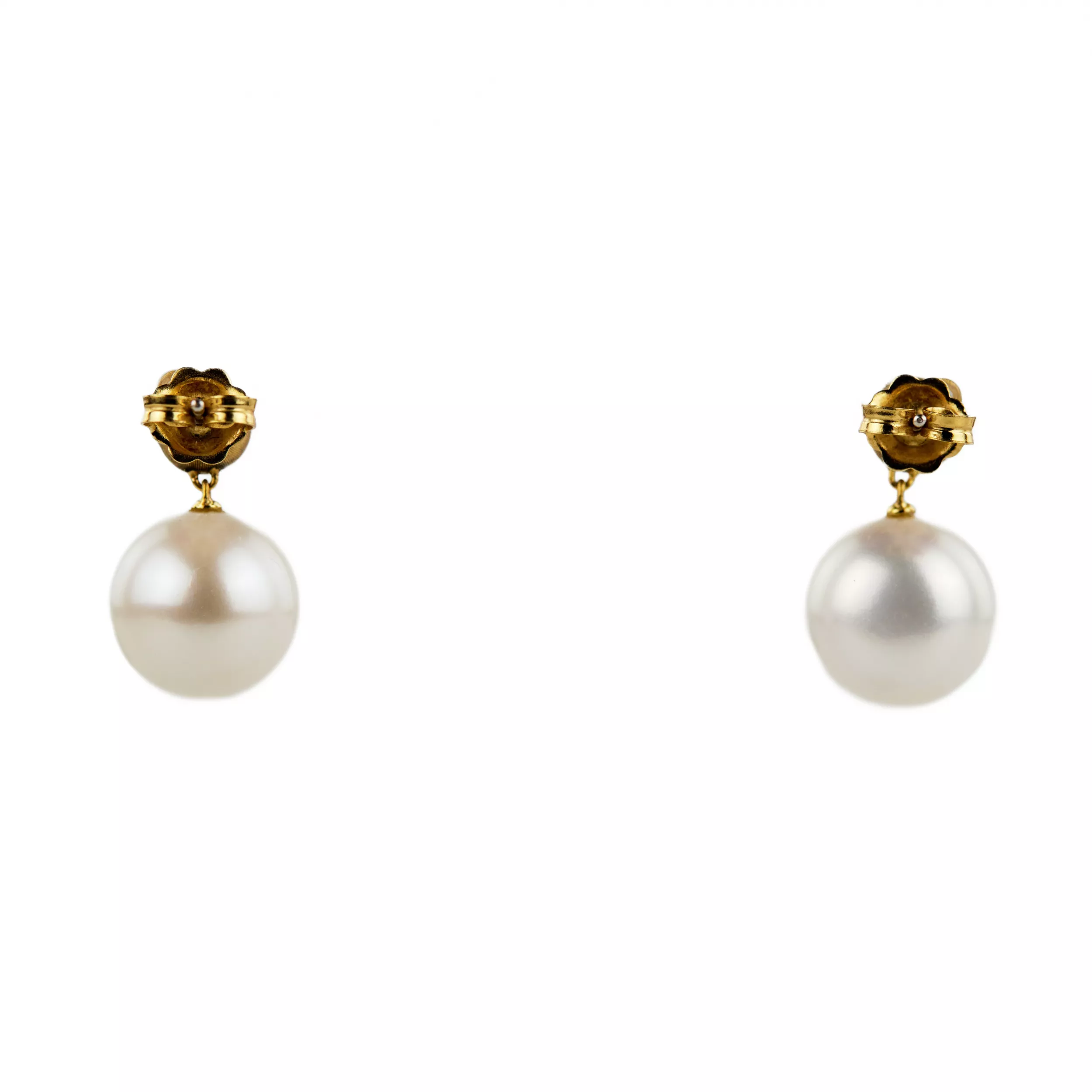 Marco Bicego. Boucles d`oreilles en or finement travaillees avec perles et diamants. 