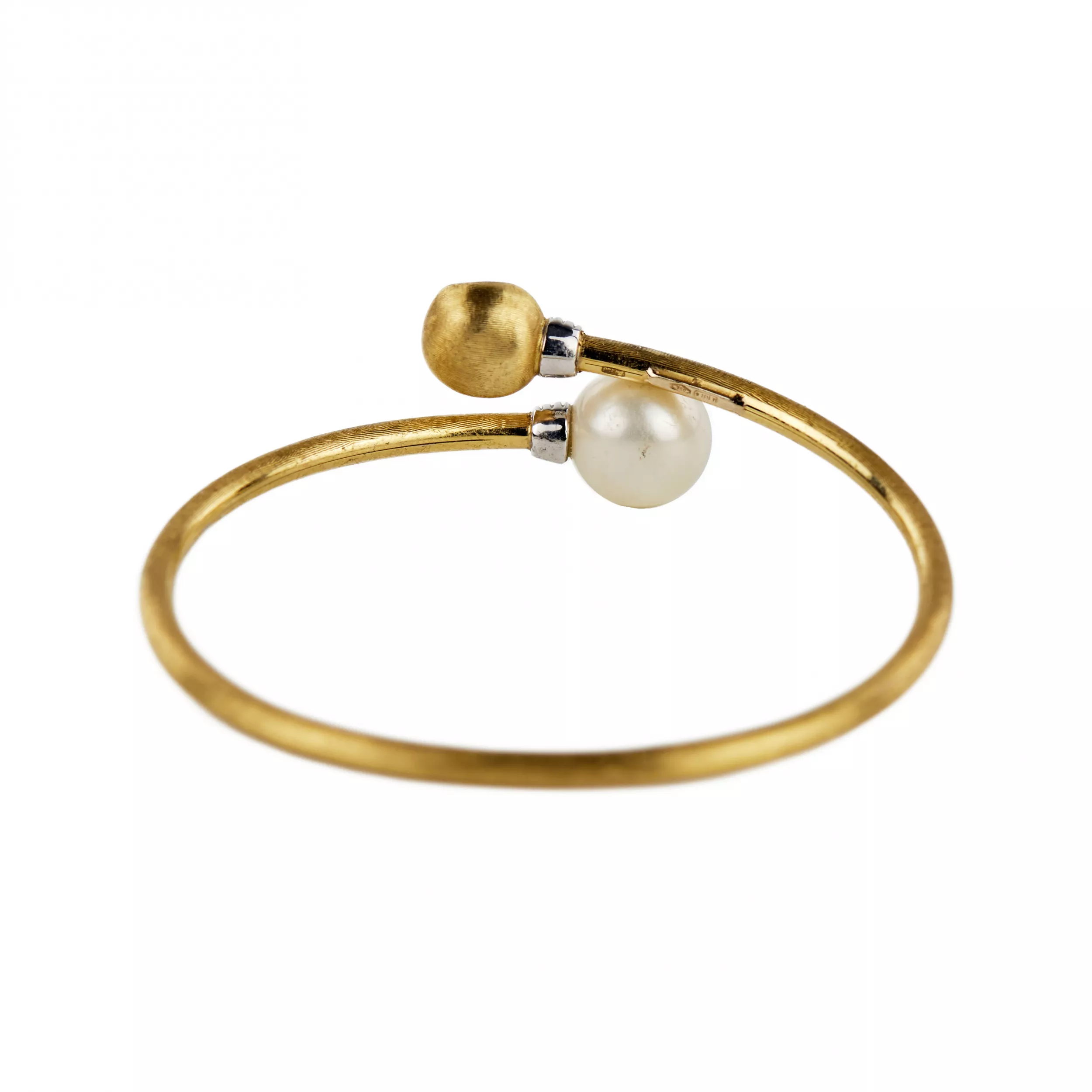 Marco Bicego. Bracelet original en or avec perle et diamants. 