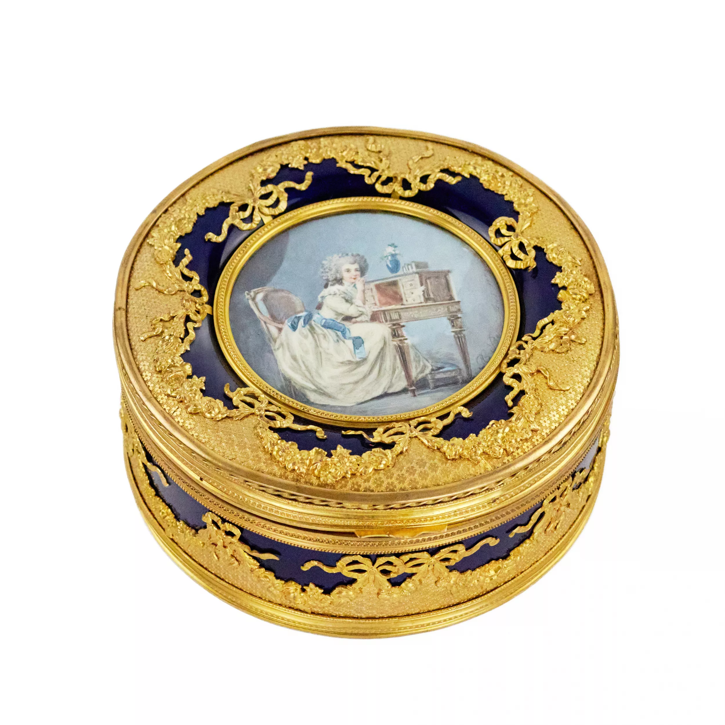 PORCELAIN LADY’S BOX WITH MINIATURE IN THE LOUIS XVI STYLE FRANCE, LATE 18TH – FIRST HALF OF THE 19TH CENTURY