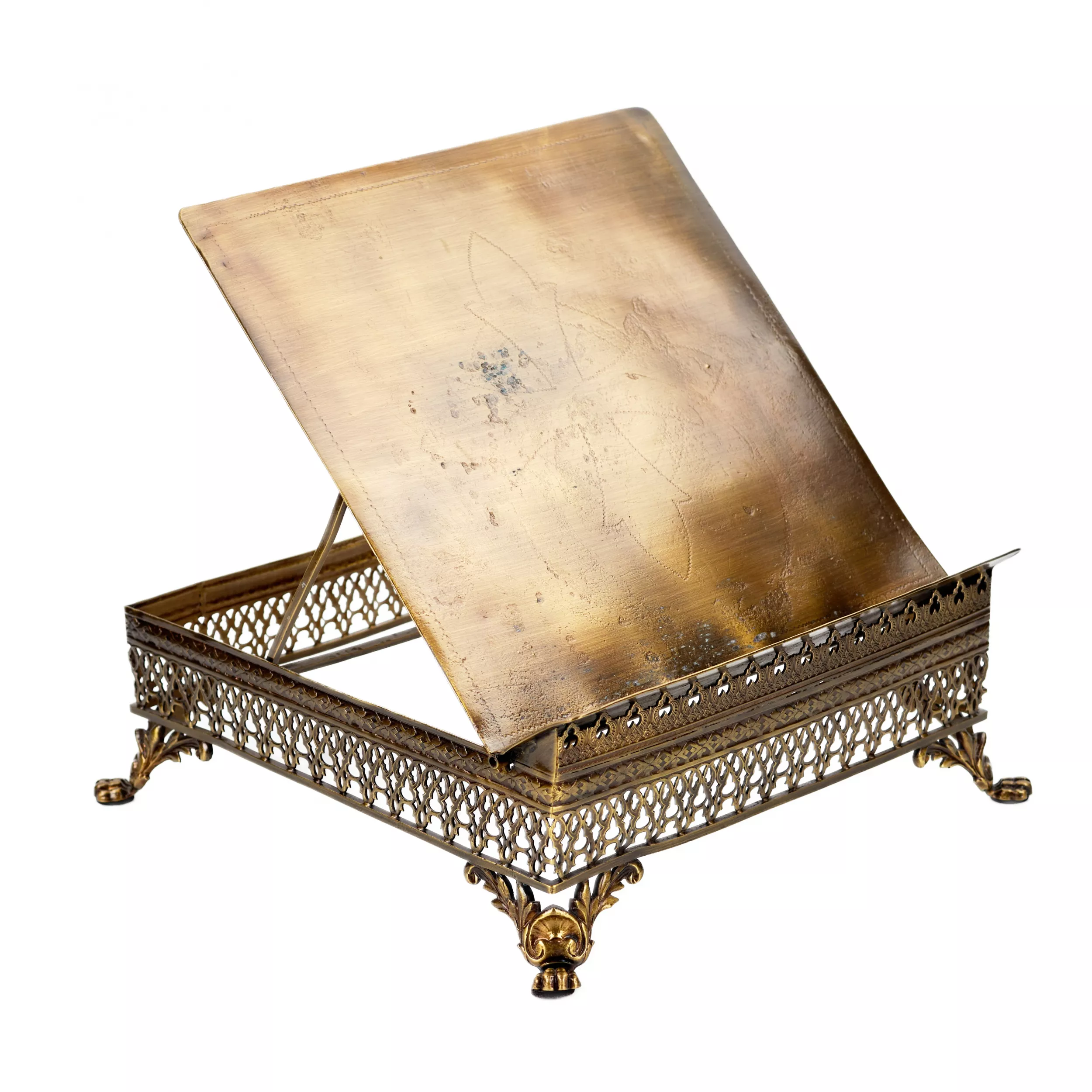 LUTRIN DE TABLE EN BRONZE ET LAITON DORÉ. EUROPE, XXE SIÈCLE
