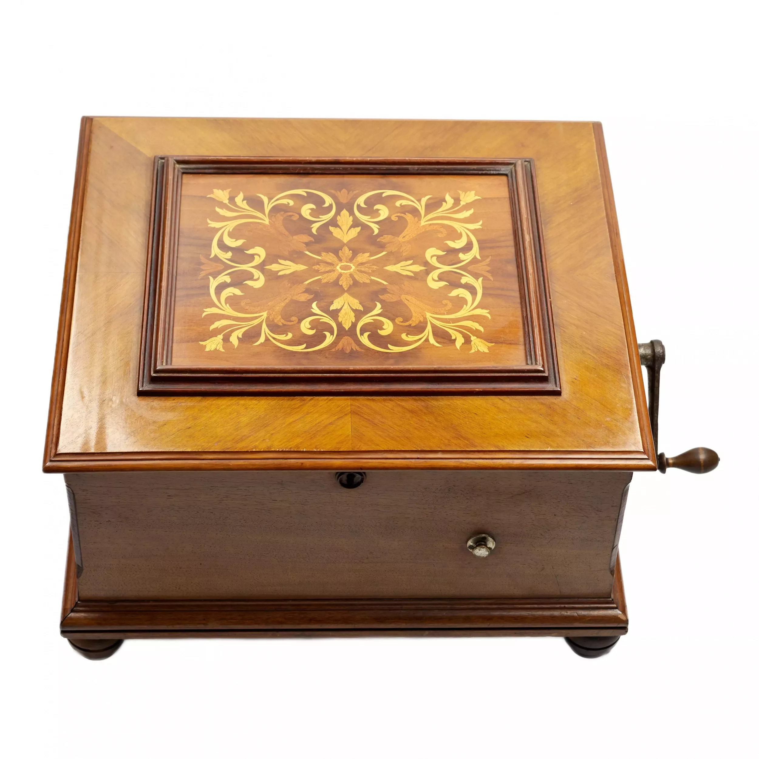 SYMPHONION DISC MUSIC BOX. LEIPZIG, GERMANY, LATE 19TH CENTURY