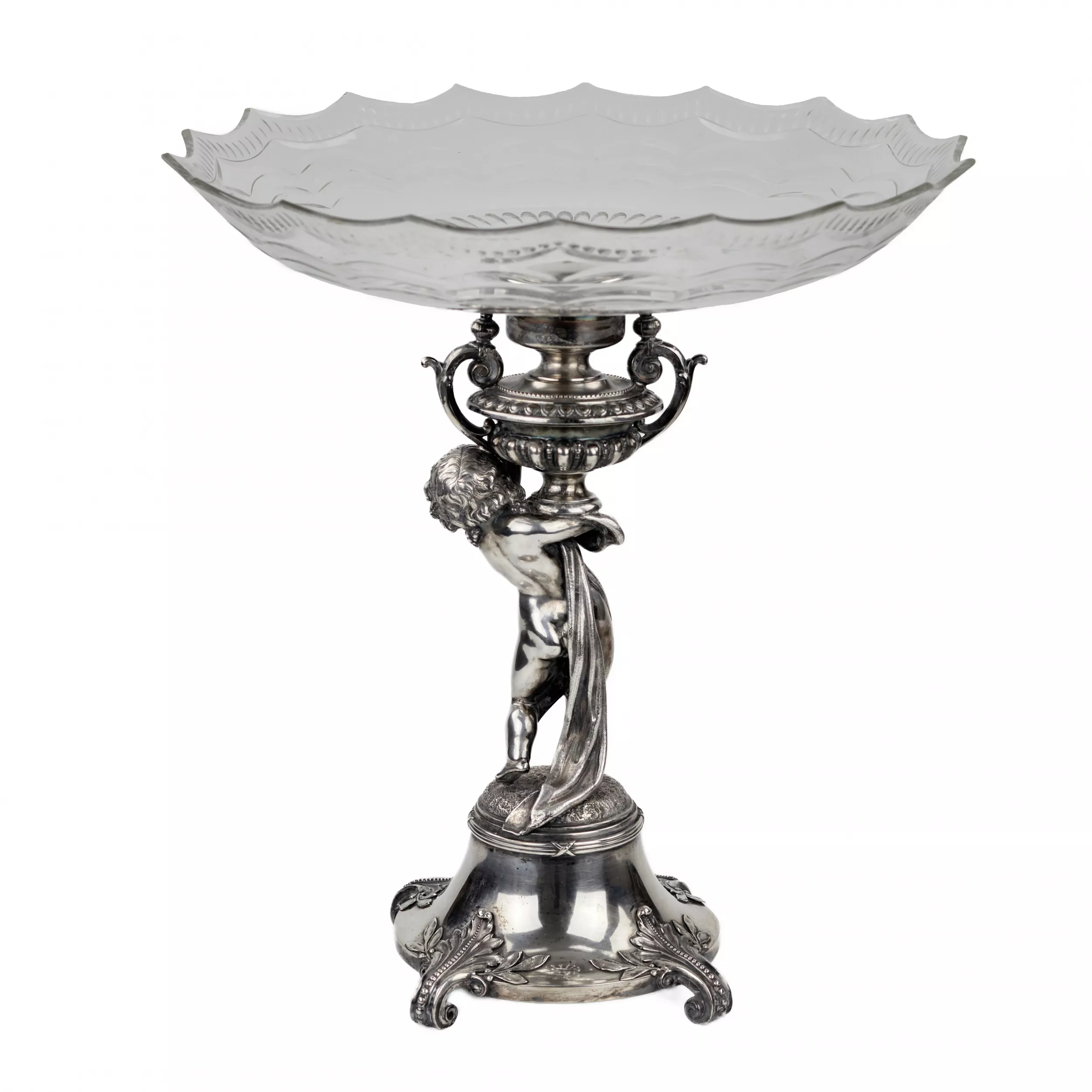Un vase impressionnant et fruite du maître finlandais Faberge Victor Aarne. Vyborg. 1923 