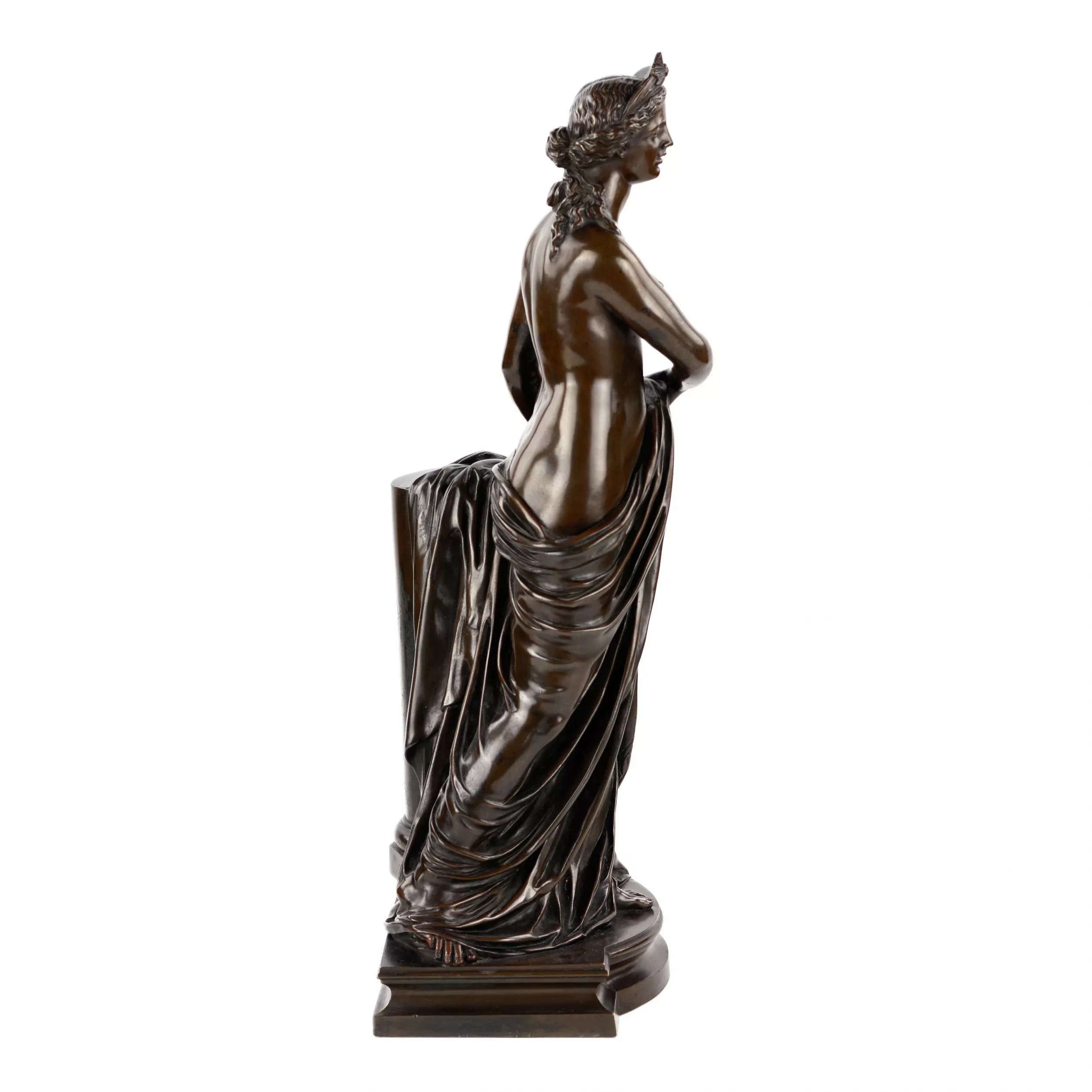 Figure en bronze de Junon avec un rouleau de lois et le sac d`Éole. 