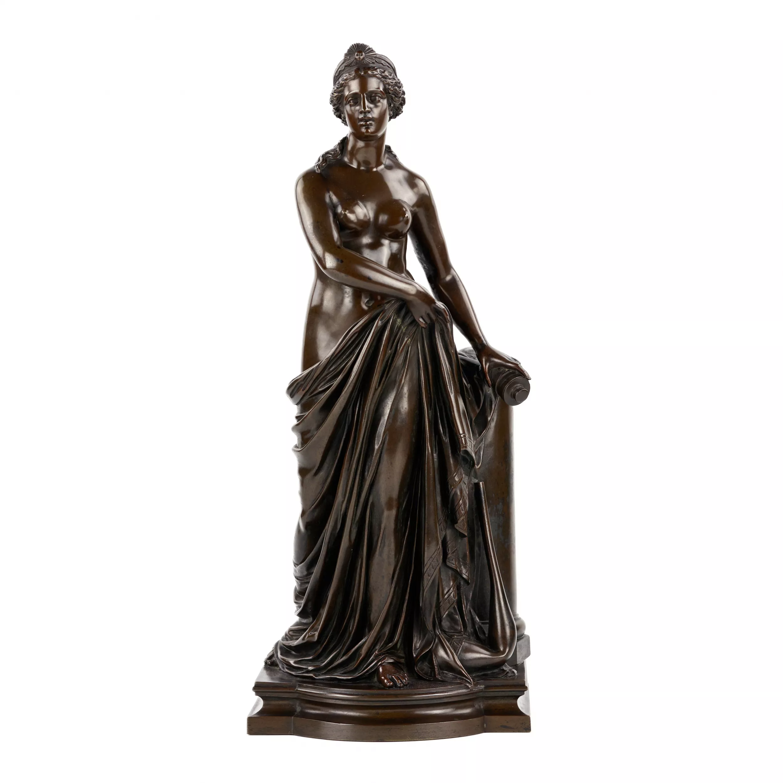 Figure en bronze de Junon avec un rouleau de lois et le sac d`Éole. 