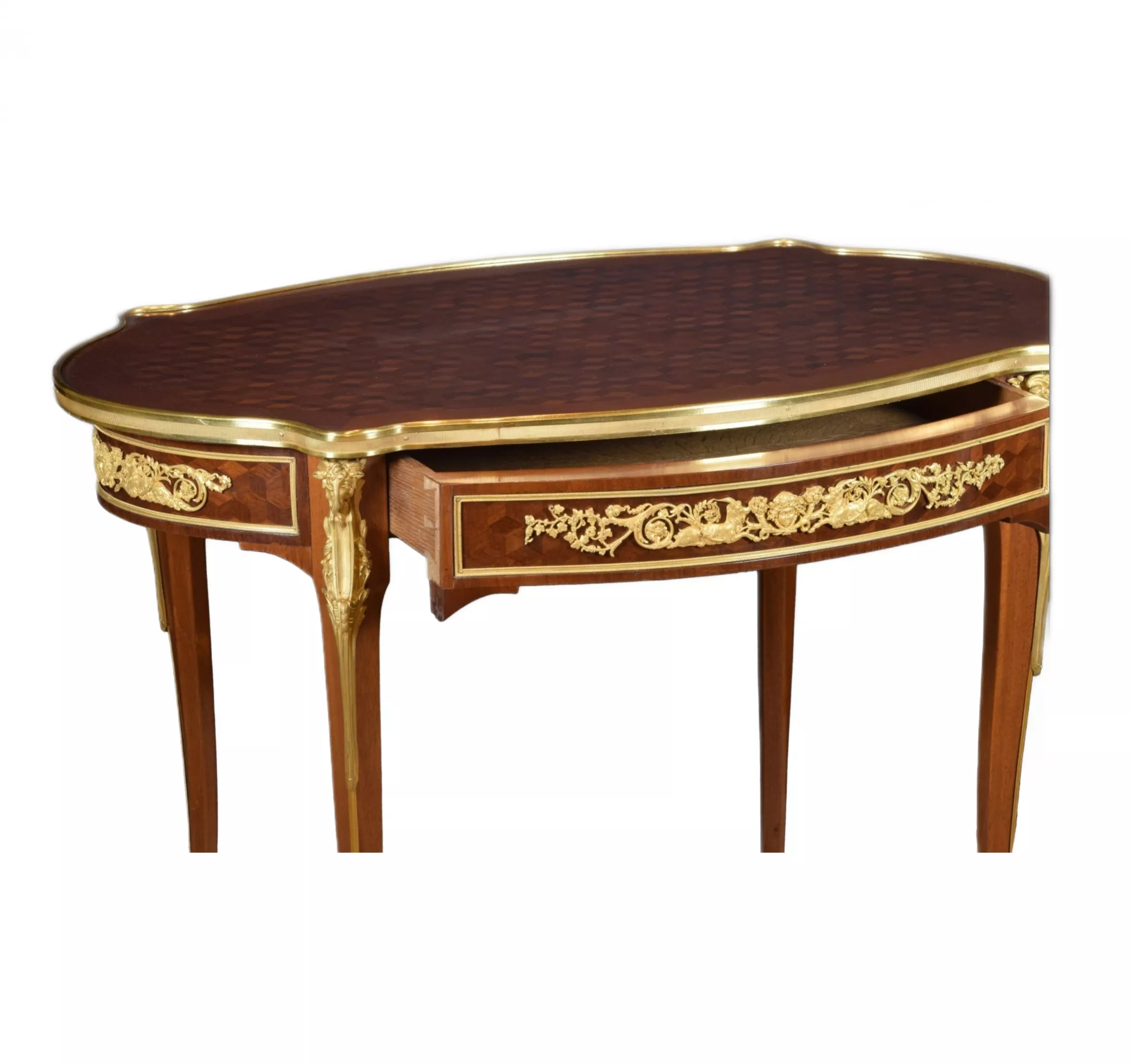 TABLE OVALE EN ACAJOU ET BRONZE DORÉ DE STYLE LOUIS XVI. D’APRÈS UN MODÈLE D’ADAM WEISWEILER. FRANCE, FIN DU XIXE SIÈCLE