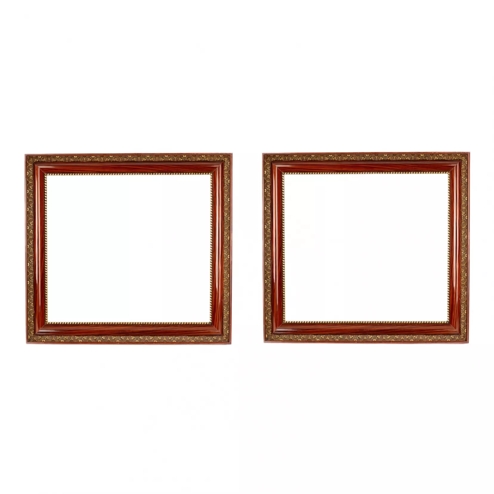 Paired frames of polished wood with bronze decoration of acanthus and cord. 20th century. 