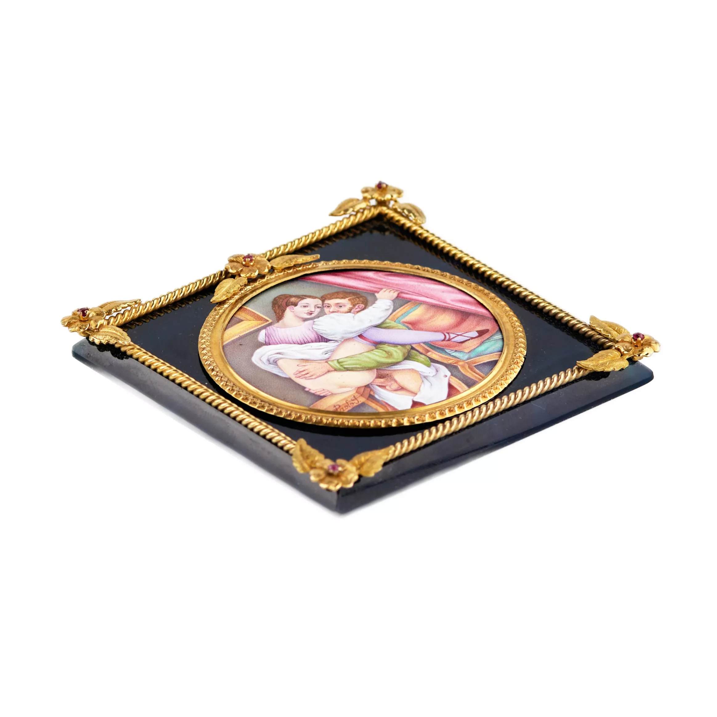 Miniature erotique en email dans un cadre dore, sur une plaque d`agate teintee. 19ème siècle. 