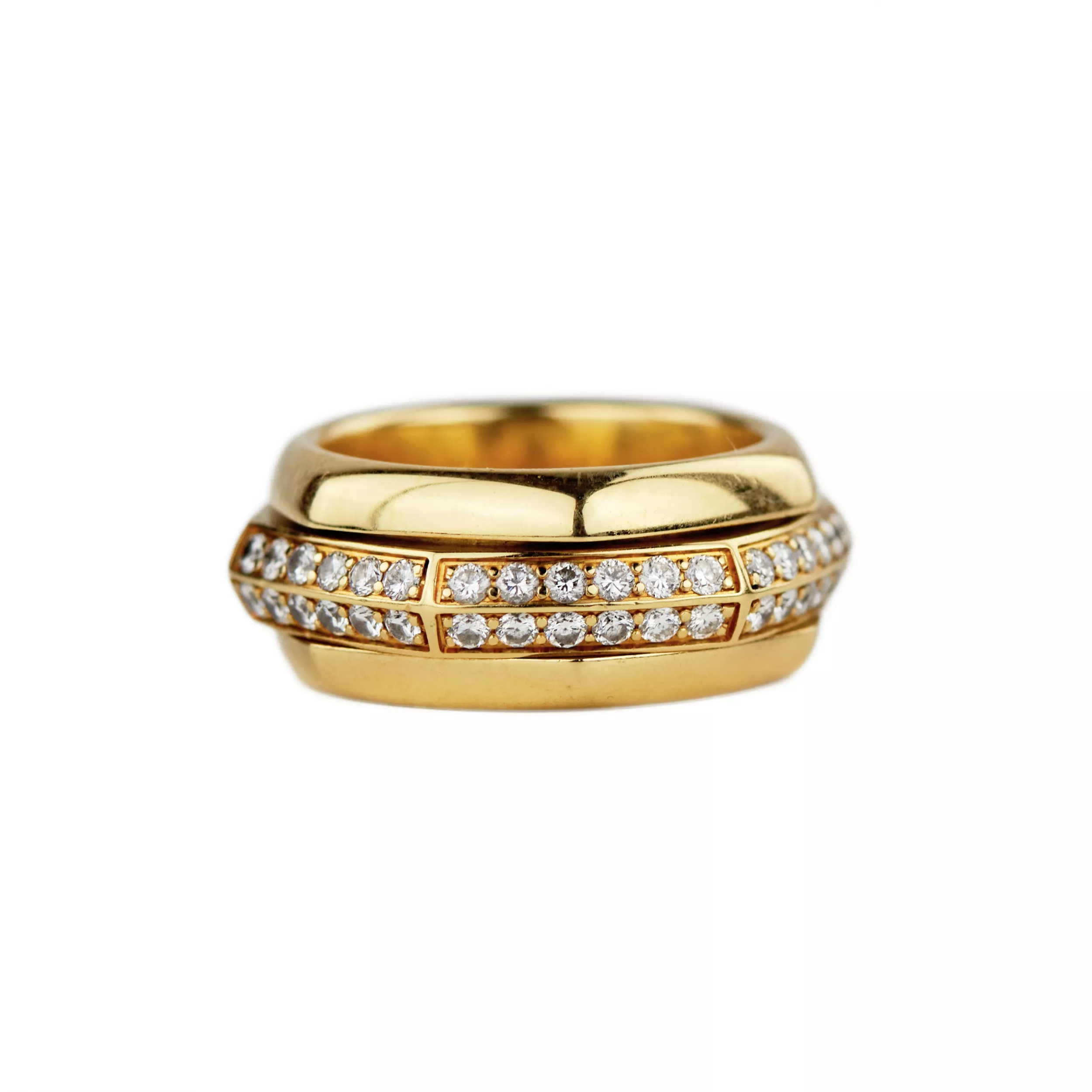 PIAGET 18K YELLOW GOLD RING WITH DIAMONDS. SWITZERLAND, LATE 20TH CENTURY