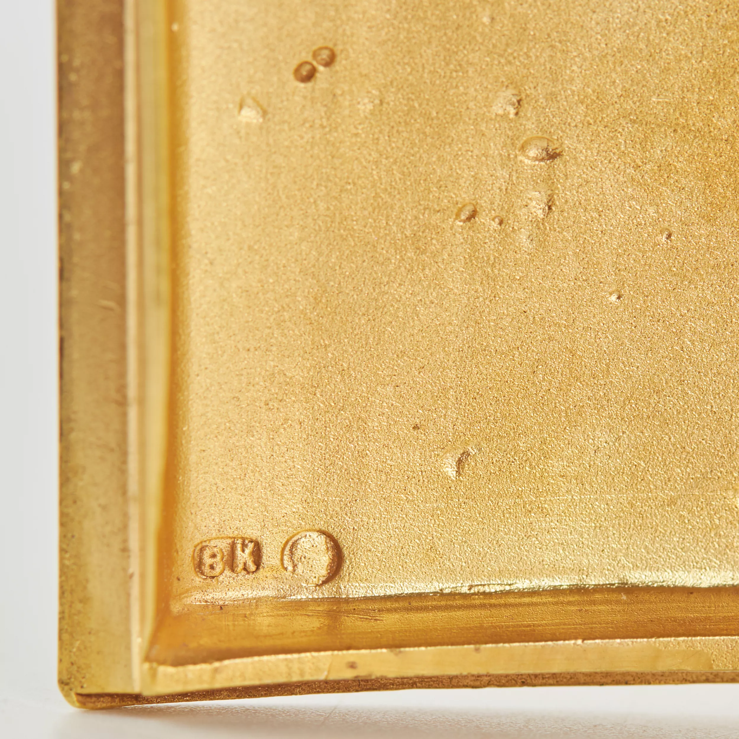 V.A. Kubarev. Étui à cigarettes en argent dore et peinture emaillee. Moscou. 1908-1917.