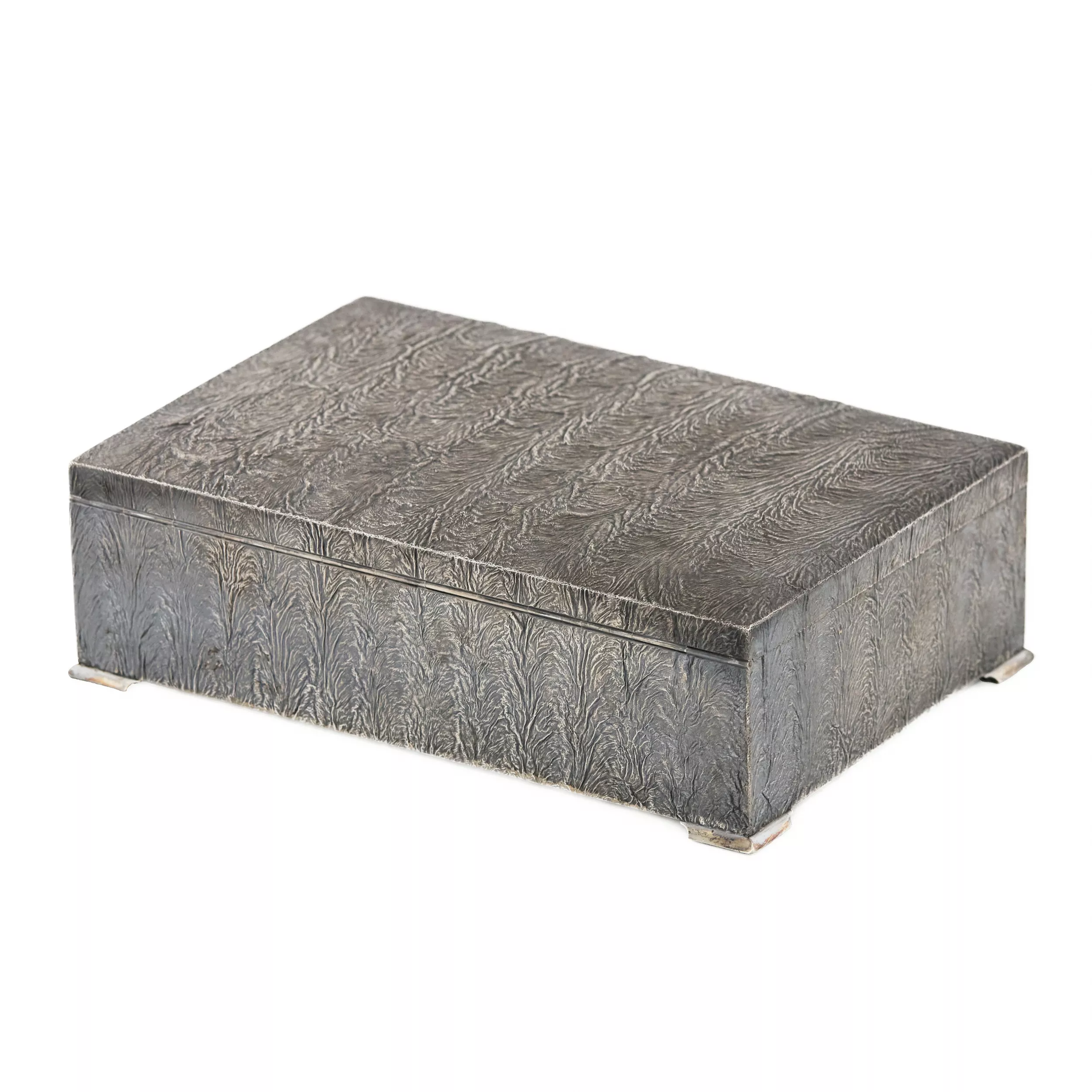 Boîte en argent pour cigarettes Nugget Finlande. Debut du 20ème siècle. 