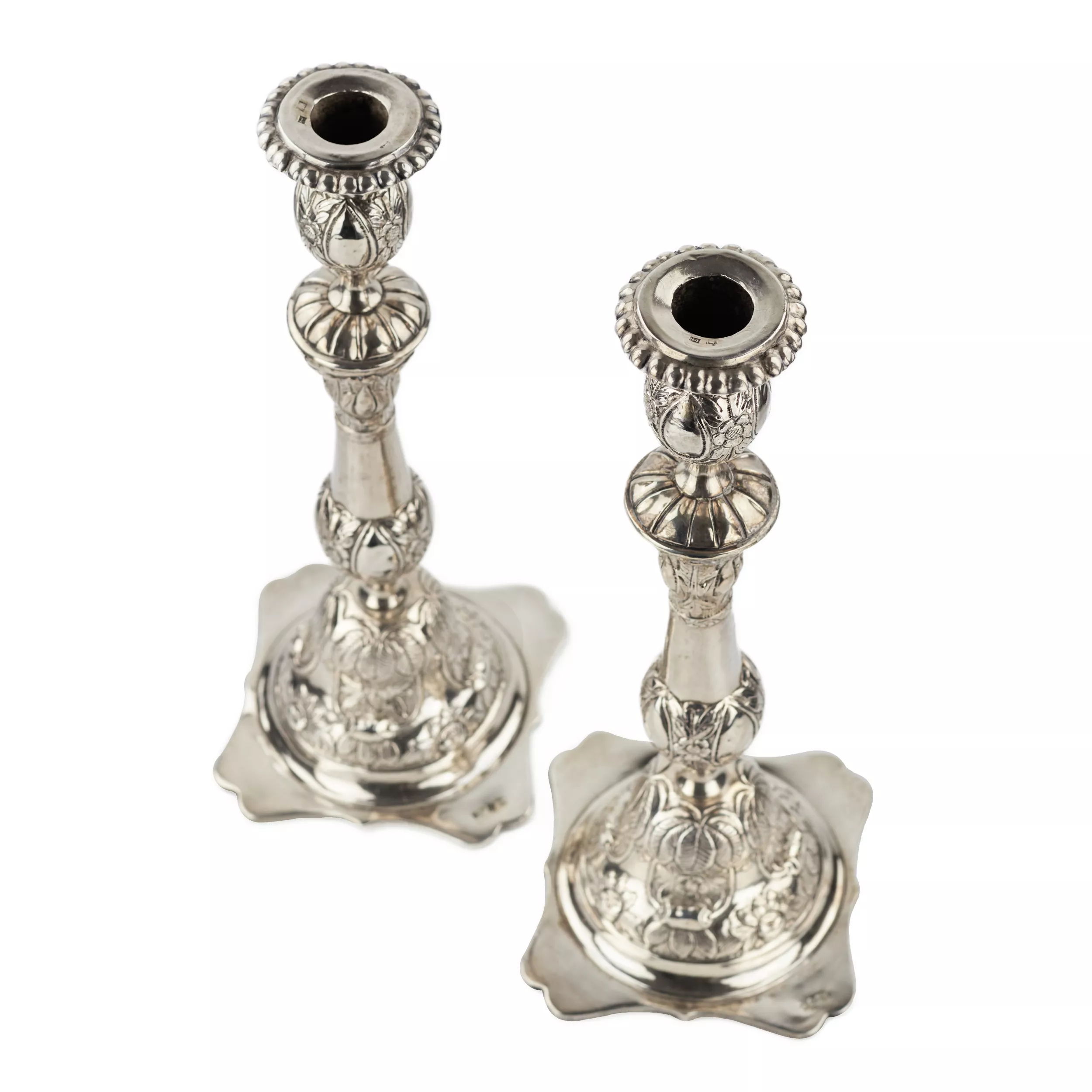 Une paire de chandeliers du samedi en argent. Kyiv 1878 
