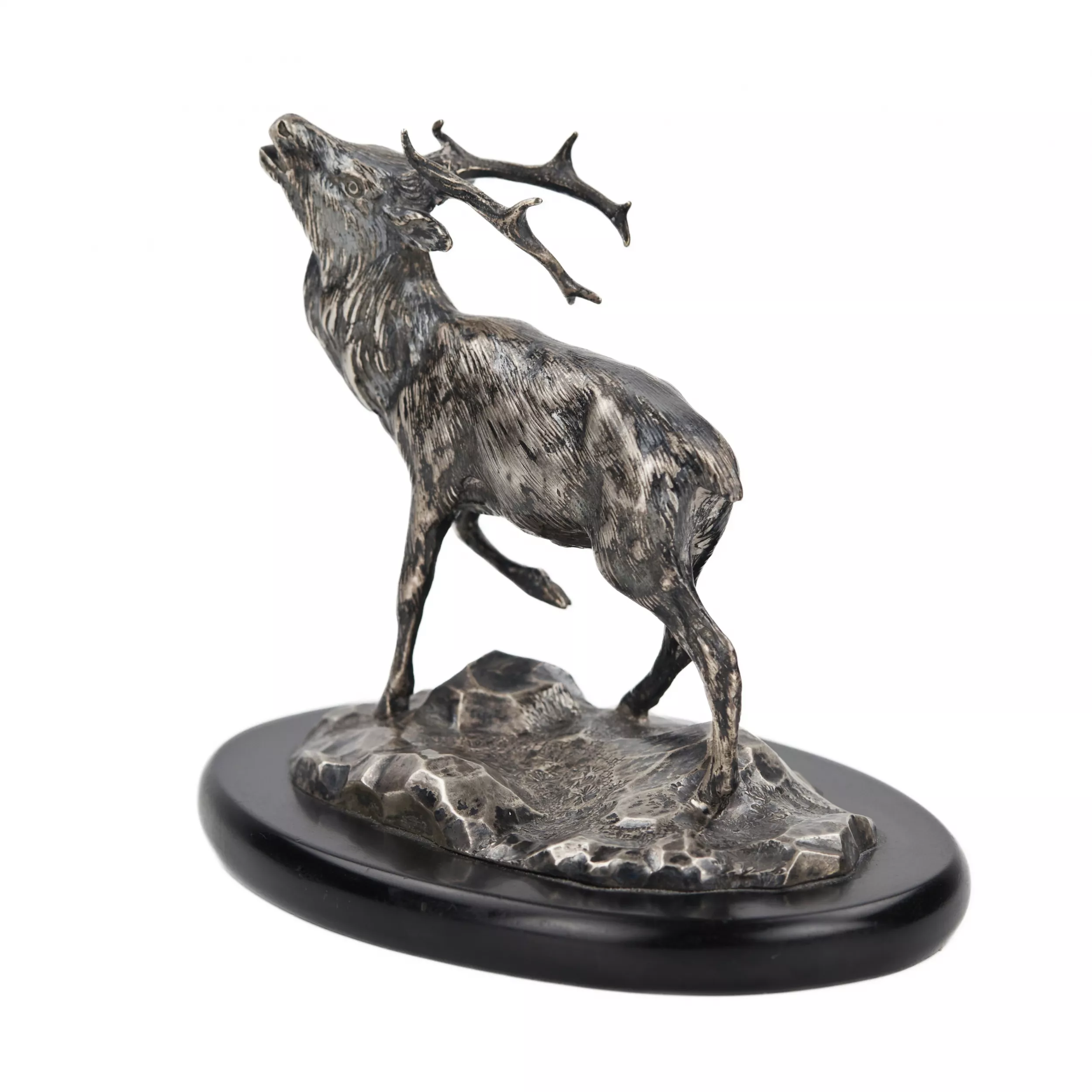 Cerf argente. Frères Grachev. 20ième siècle.
