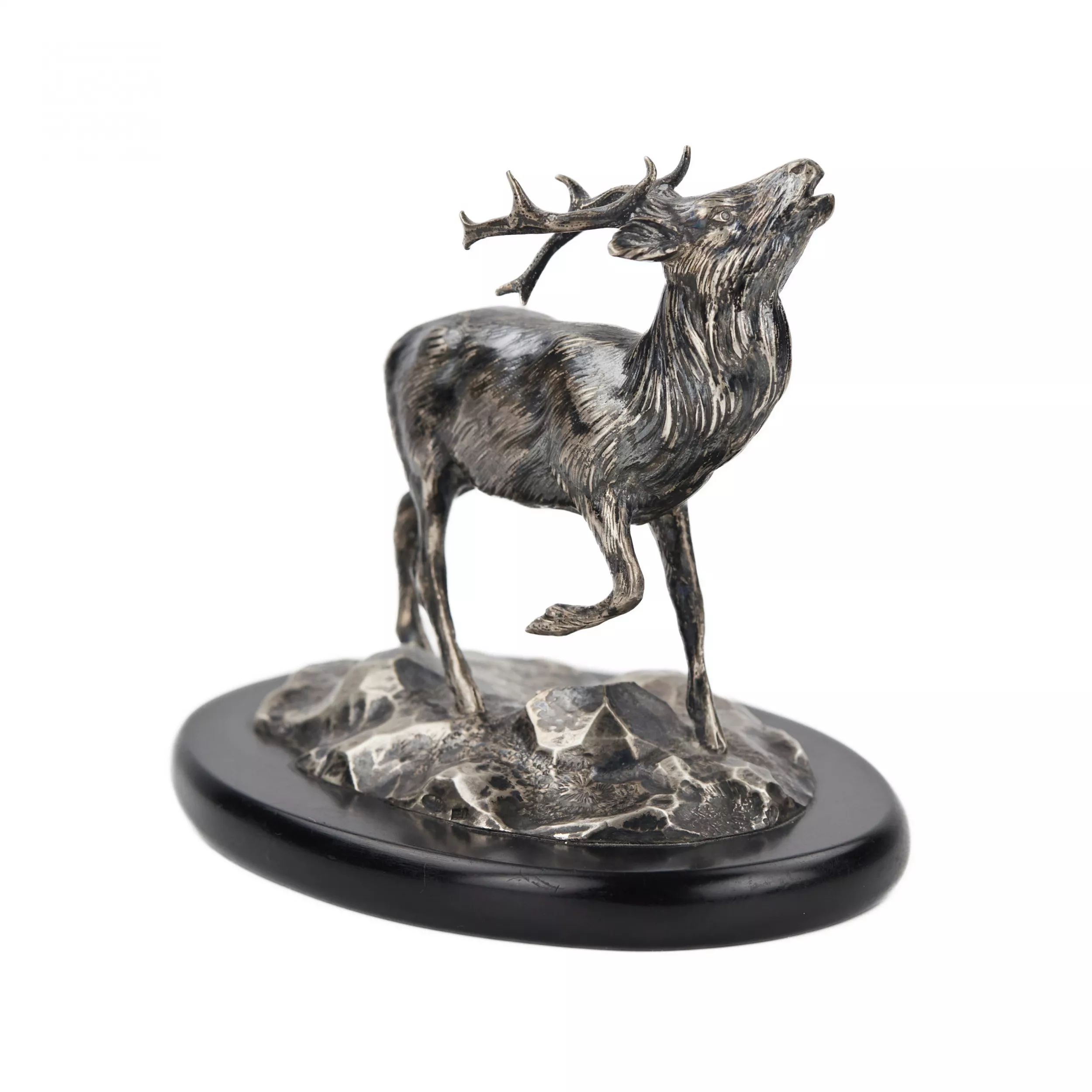 Cerf argente. Frères Grachev. 20ième siècle.