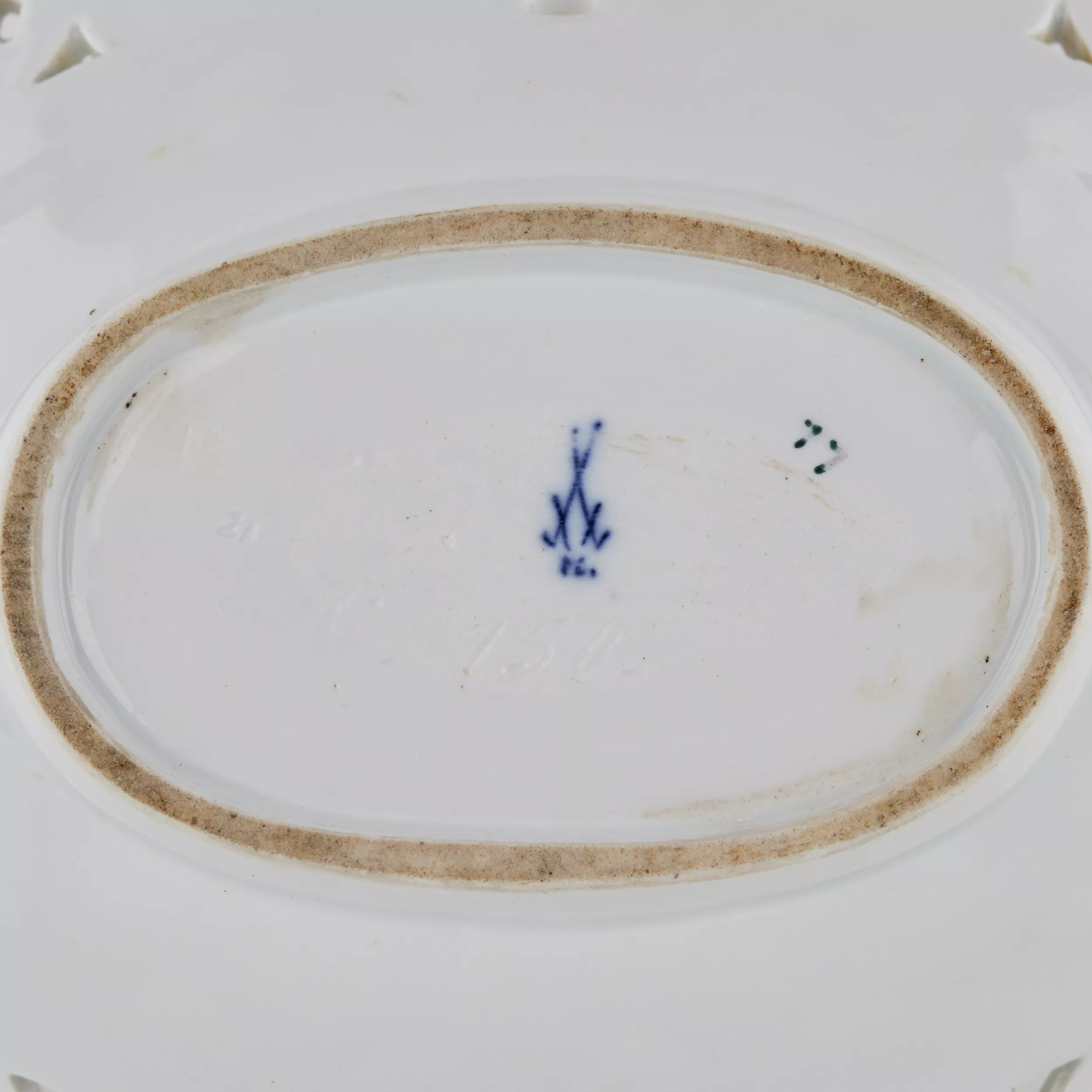 Grand bol à biscottes. Meissen.