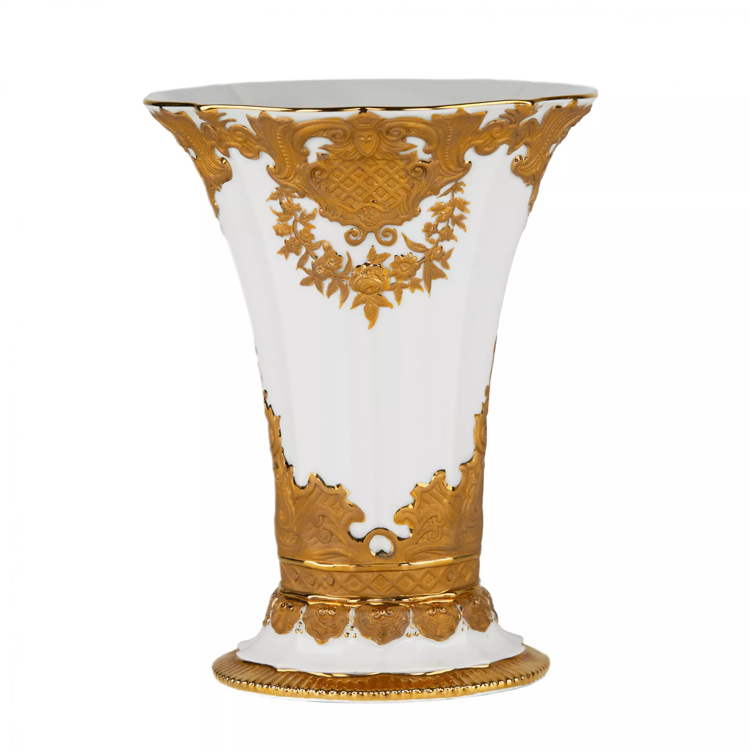Magnificent vase with golden relief. Meissen. Turn of the 19th and 20th centuries. 