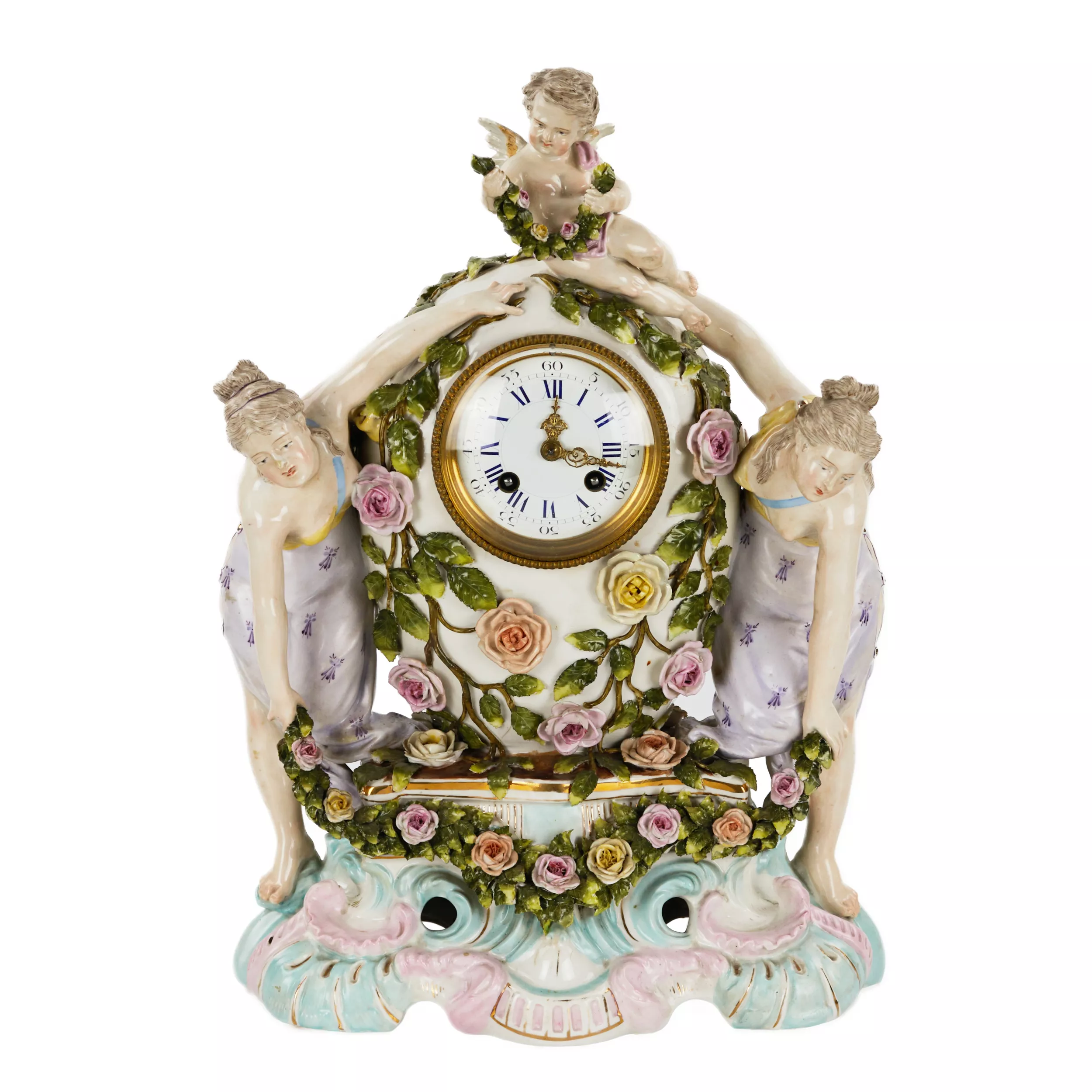 Montre en porcelaine sertie de candelabres. Sietzendorf. 1880
