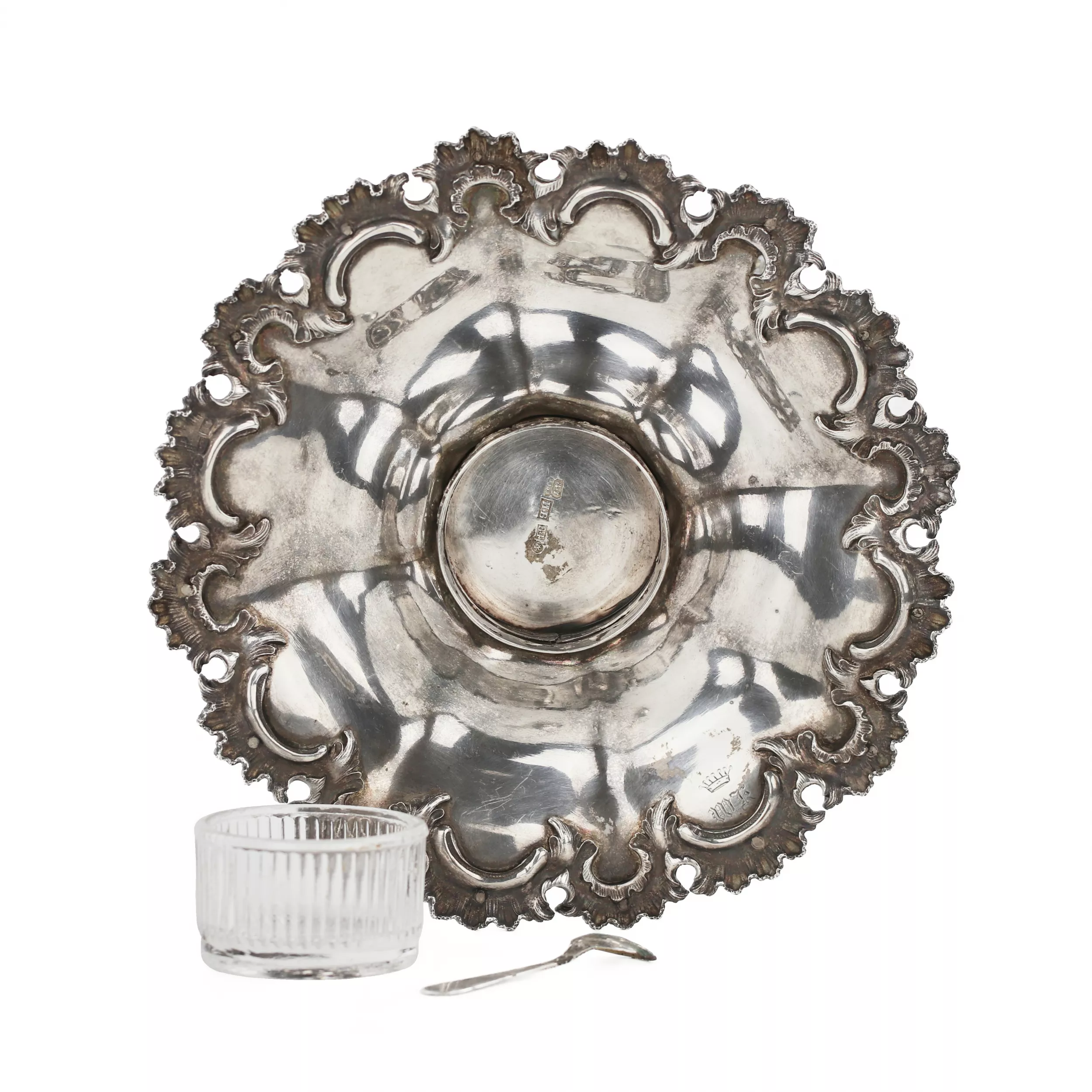 Bol à caviar russe en argent avec plateau en verre et cuillère en argent. 1843.