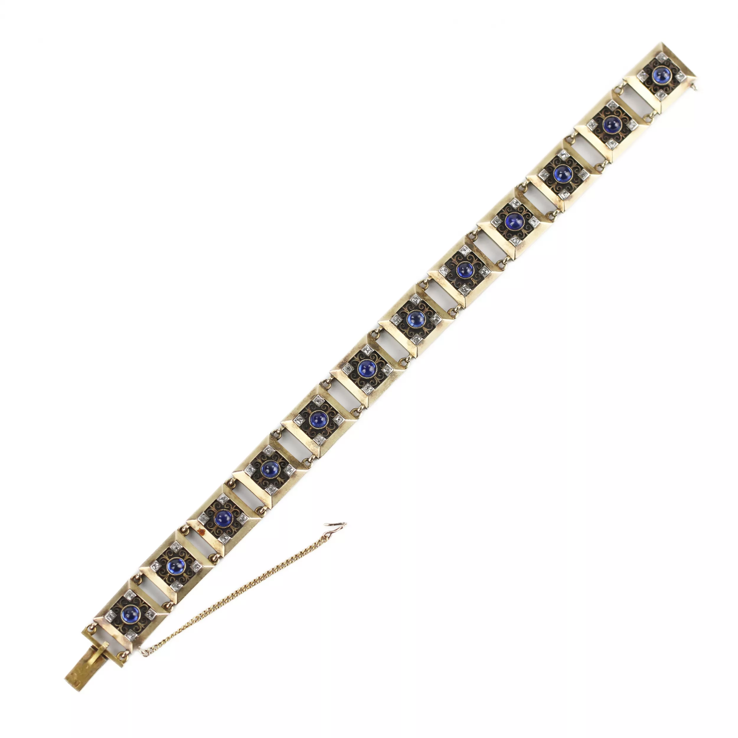 Élegant bracelet en or russe 56 carats avec saphirs et diamants de Carl Faberge. Moscou, Russie 1899-1908.
