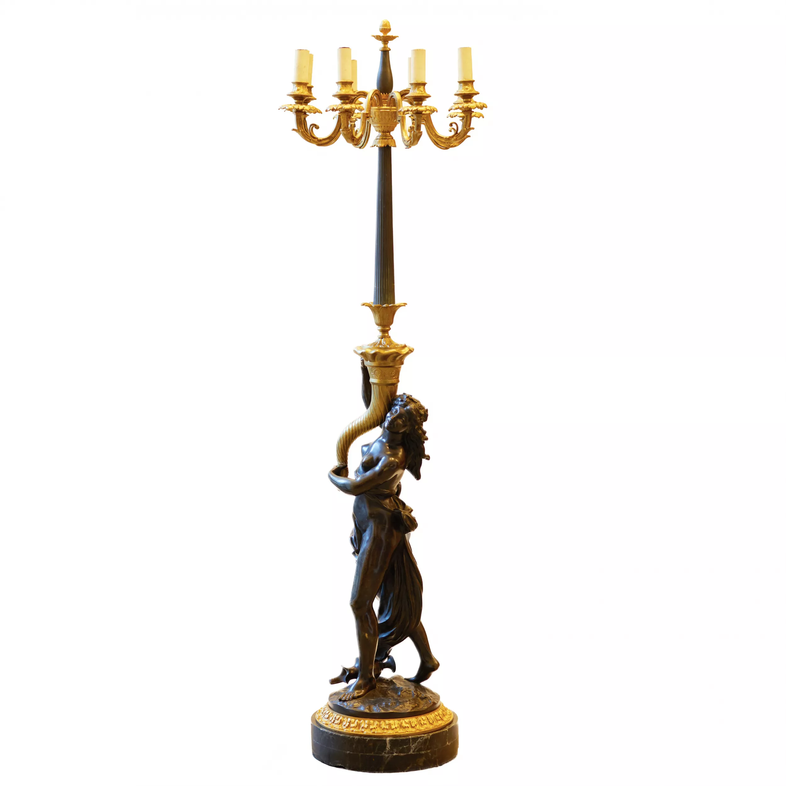 LAMPADAIRE FRANÇAIS EN BRONZE DORÉ ET PATINÉ DE STYLE LOUIS XVI. FRANCE, VERS 1900