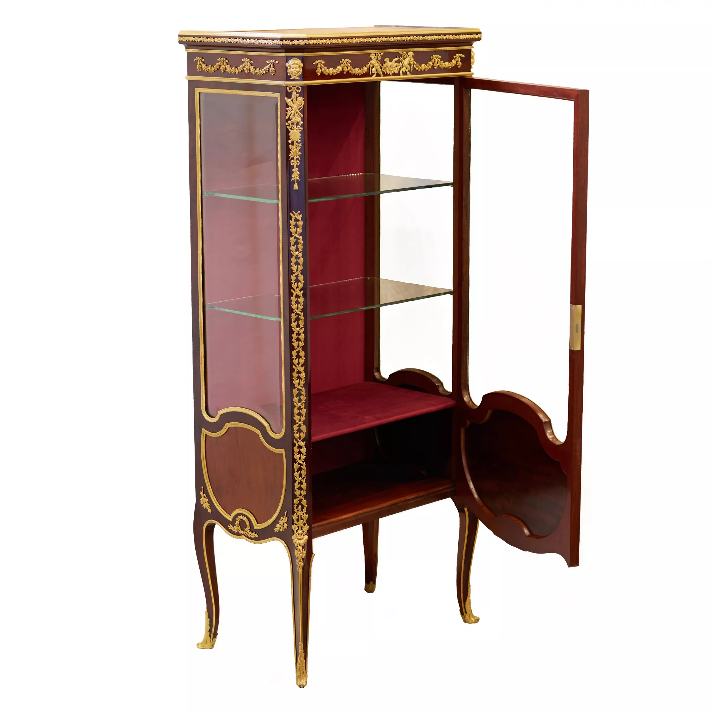 VITRINE EN ACAJOU ET BRONZE DORÉ DANS LE GOÛT DE SORMANI FRANCE, FIN DU XIXE SIÈCLE
