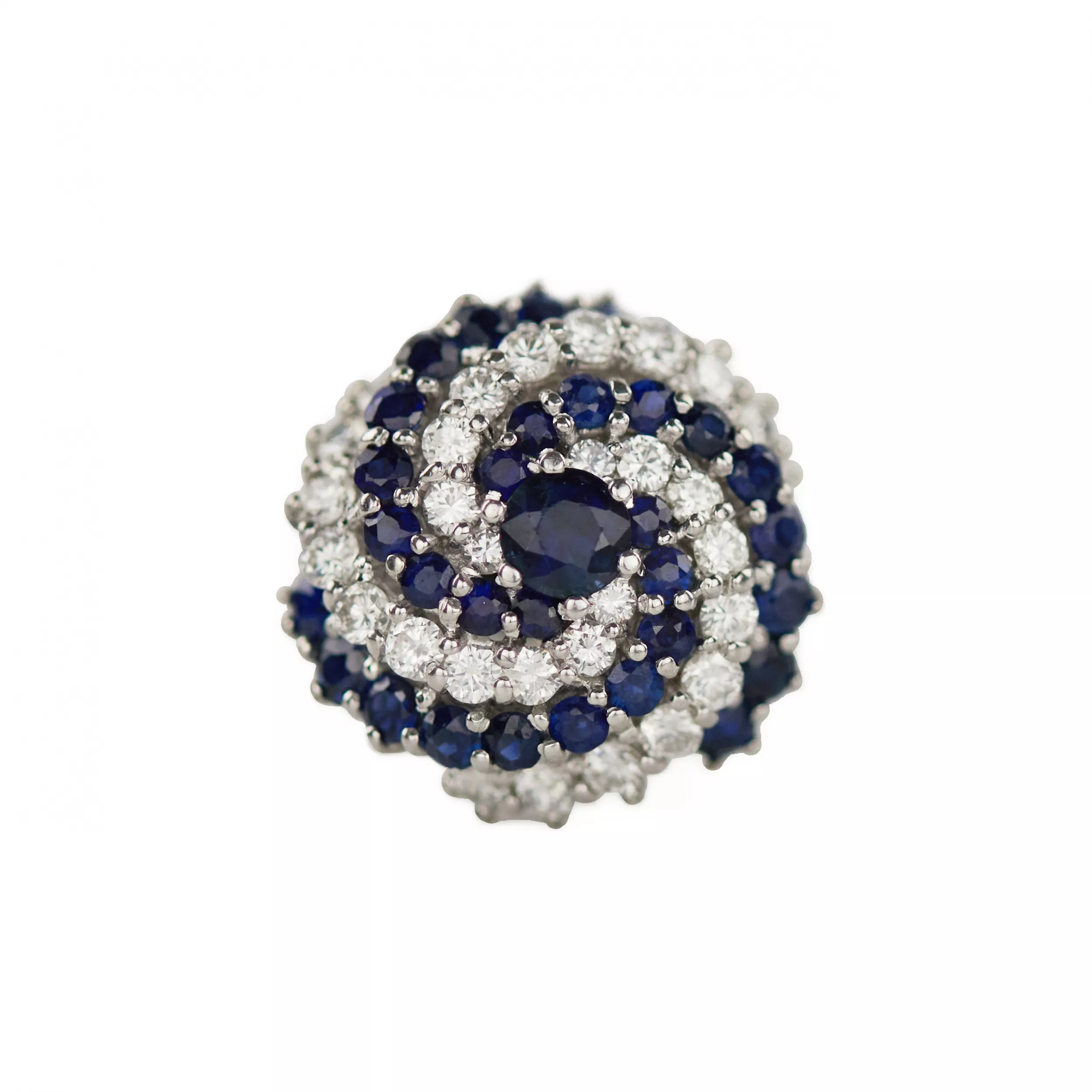 Bague en or en forme de spirale avec saphirs et diamants. 