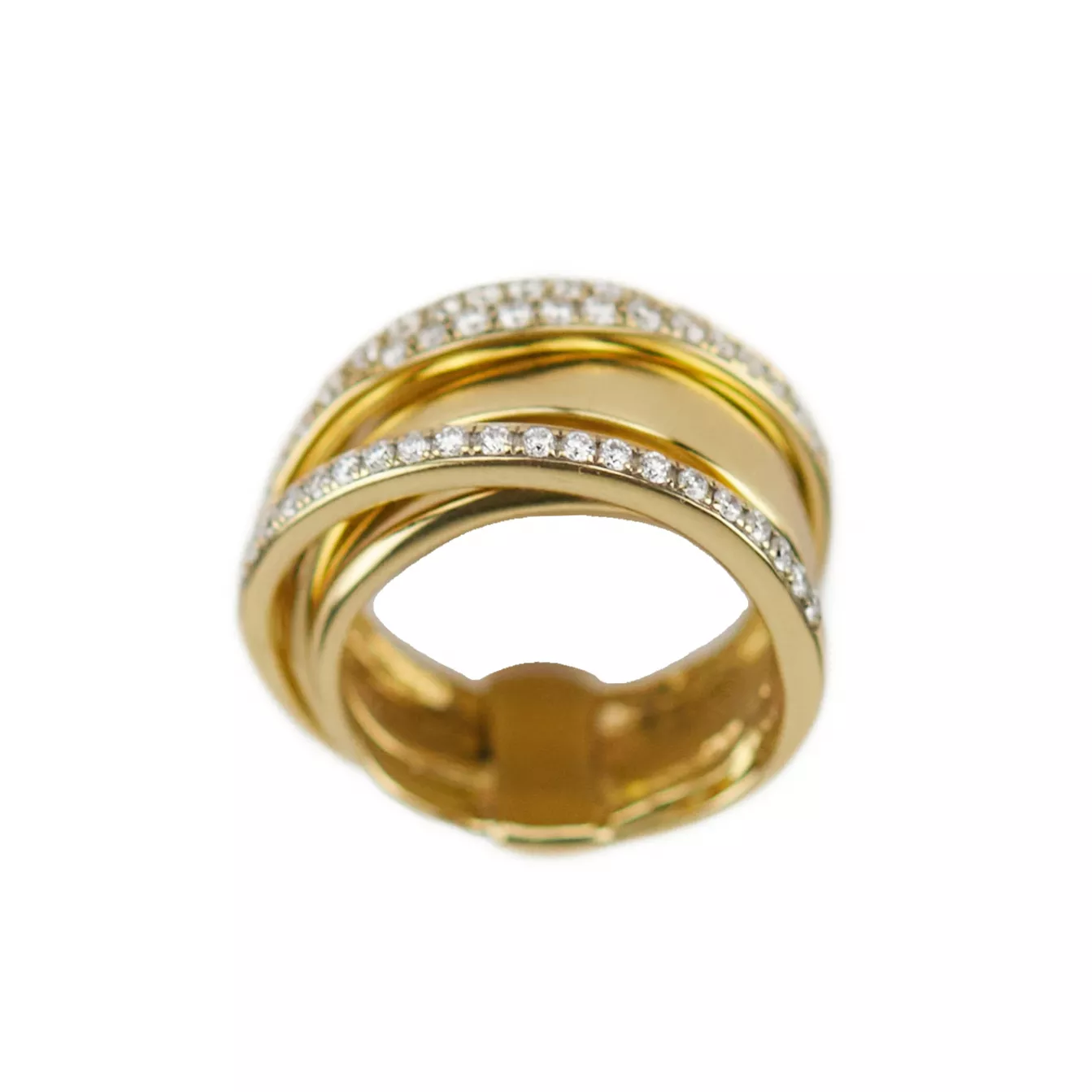 Gold ring with diamonds. 