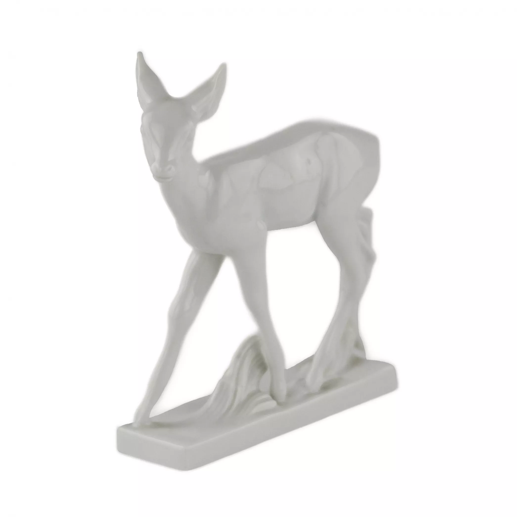 Faon en porcelaine. Meissen.