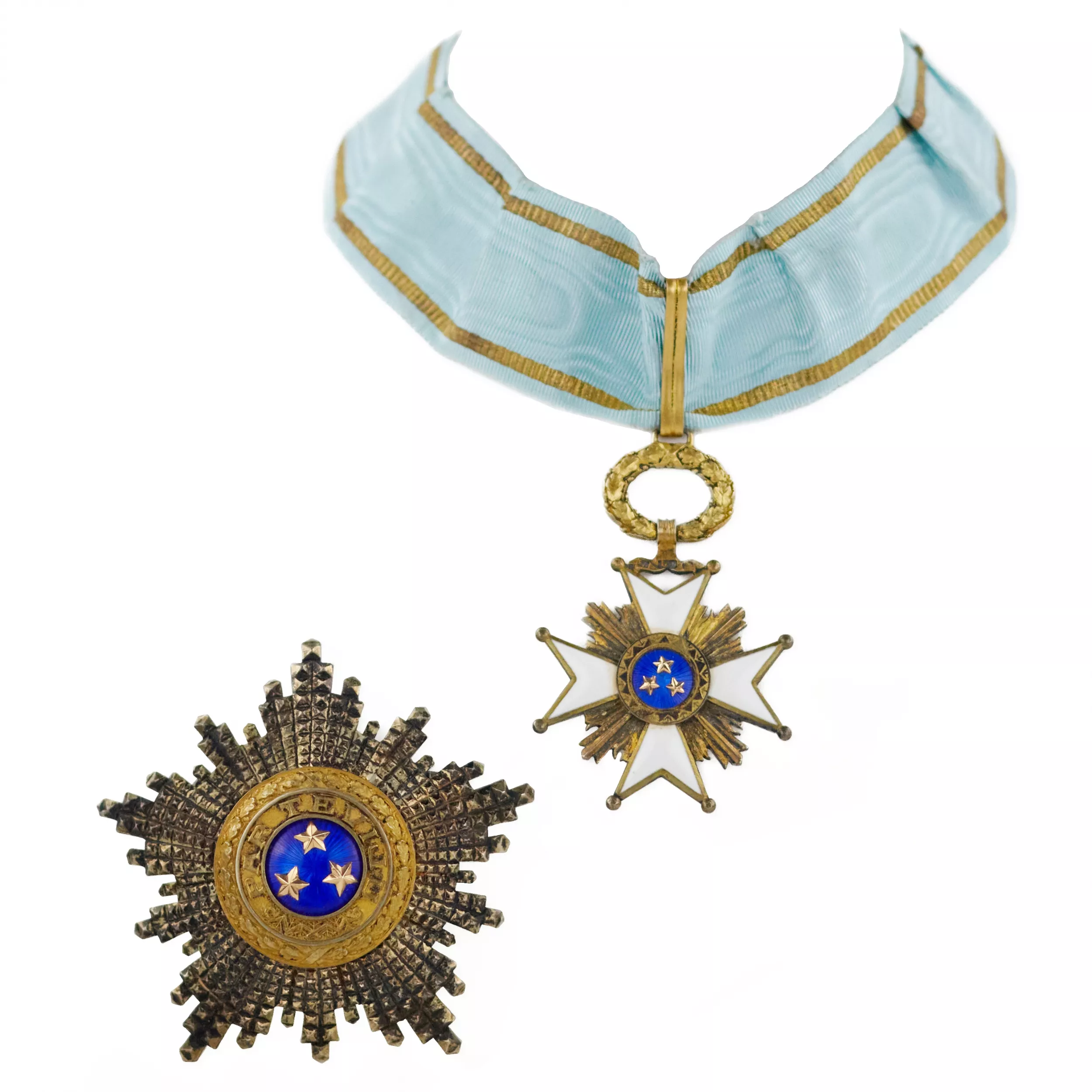 ORDER OF THE THREE STARS OF LATVIA, SECOND CLASS, IN ITS ORIGINAL CASE. F.W. MÜLLER, RIGA. 1920s–1930s