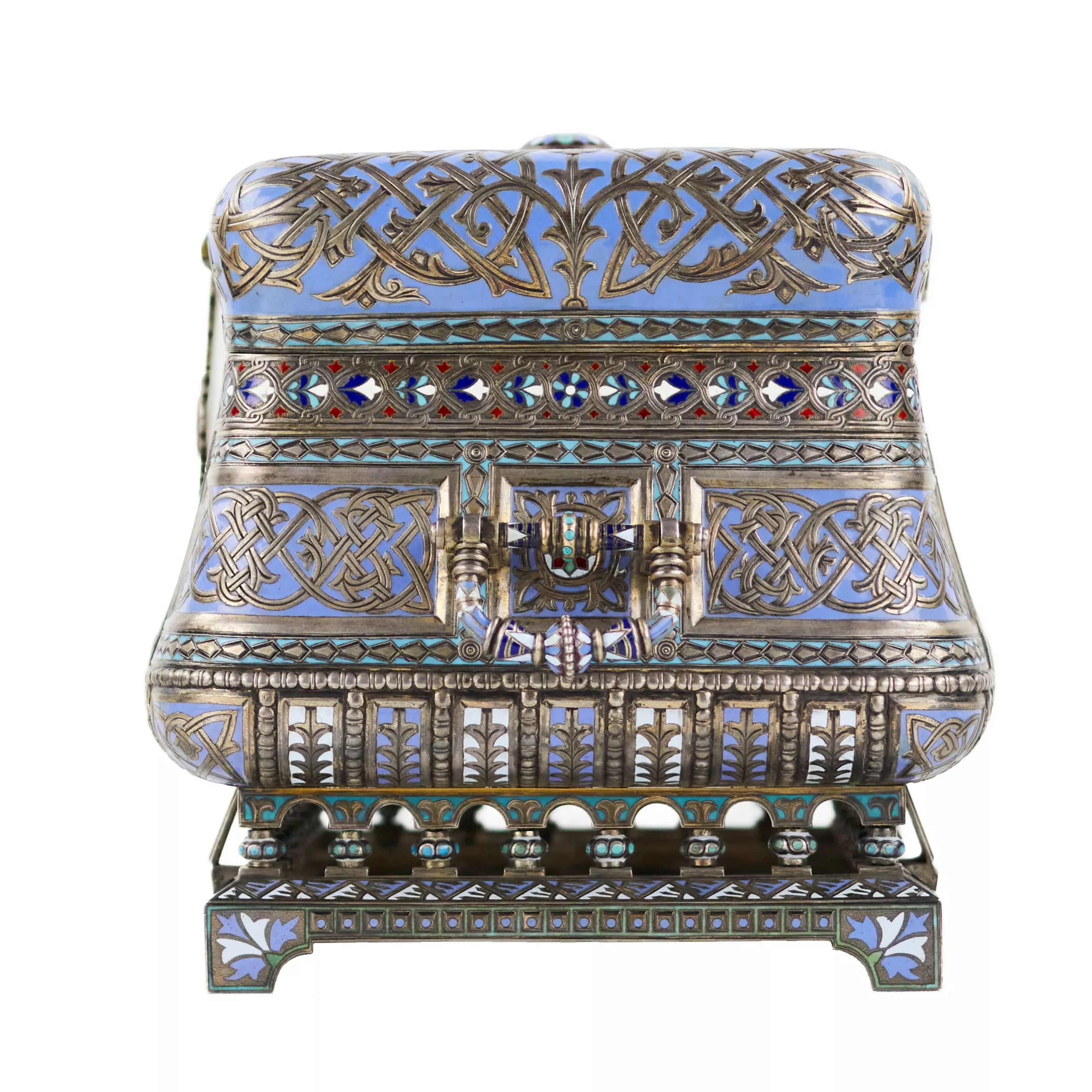 COFFRET RUSSE EN ARGENT AVEC ÉMAIL CHAMPLEVÉ. MAISON PAVEL OVCHINNIKOV. MOSCOU, 1882