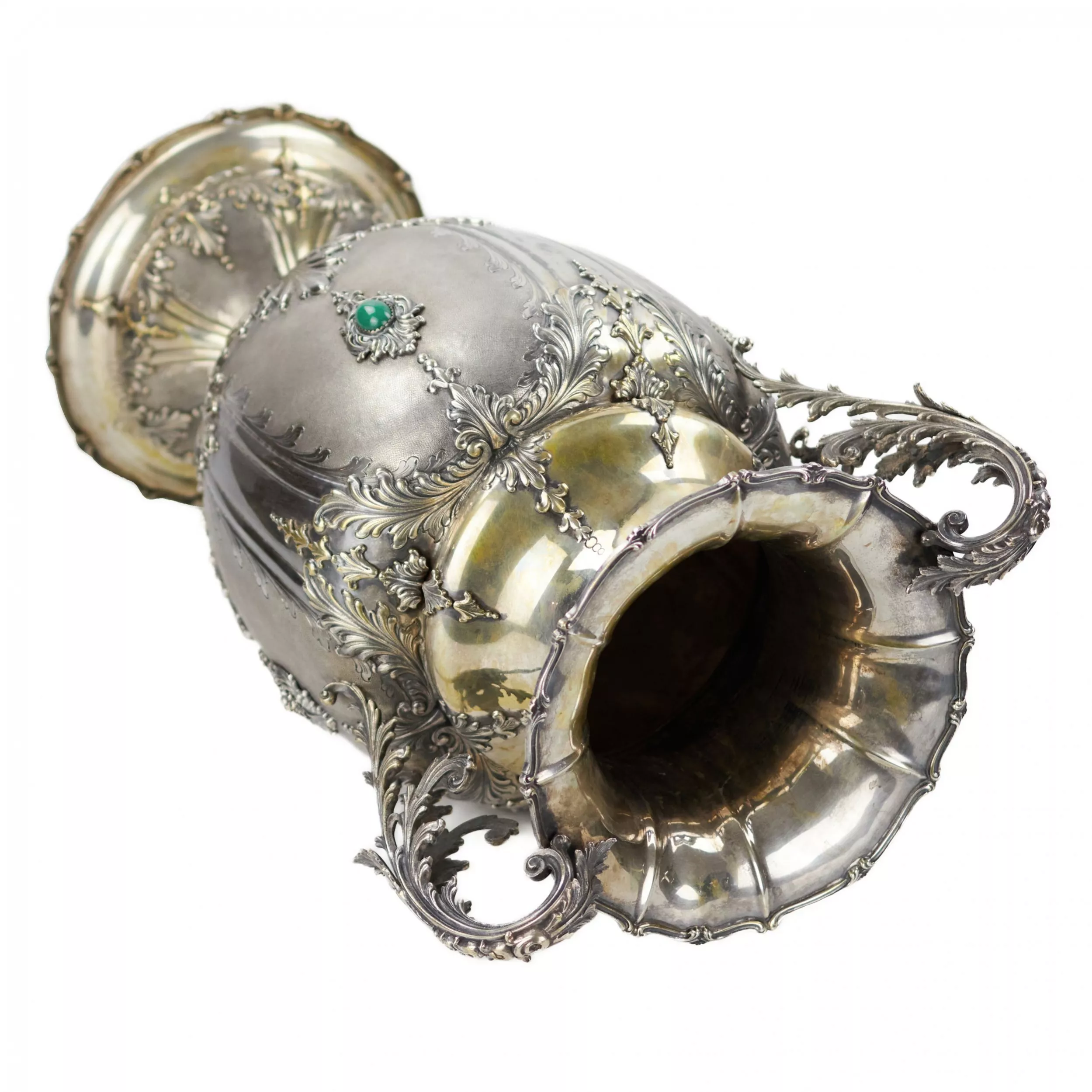 GRAND VASE EN ARGENT DE FORME AMPHORE ITALIE, MILAN, XXᵉ SIÈCLE